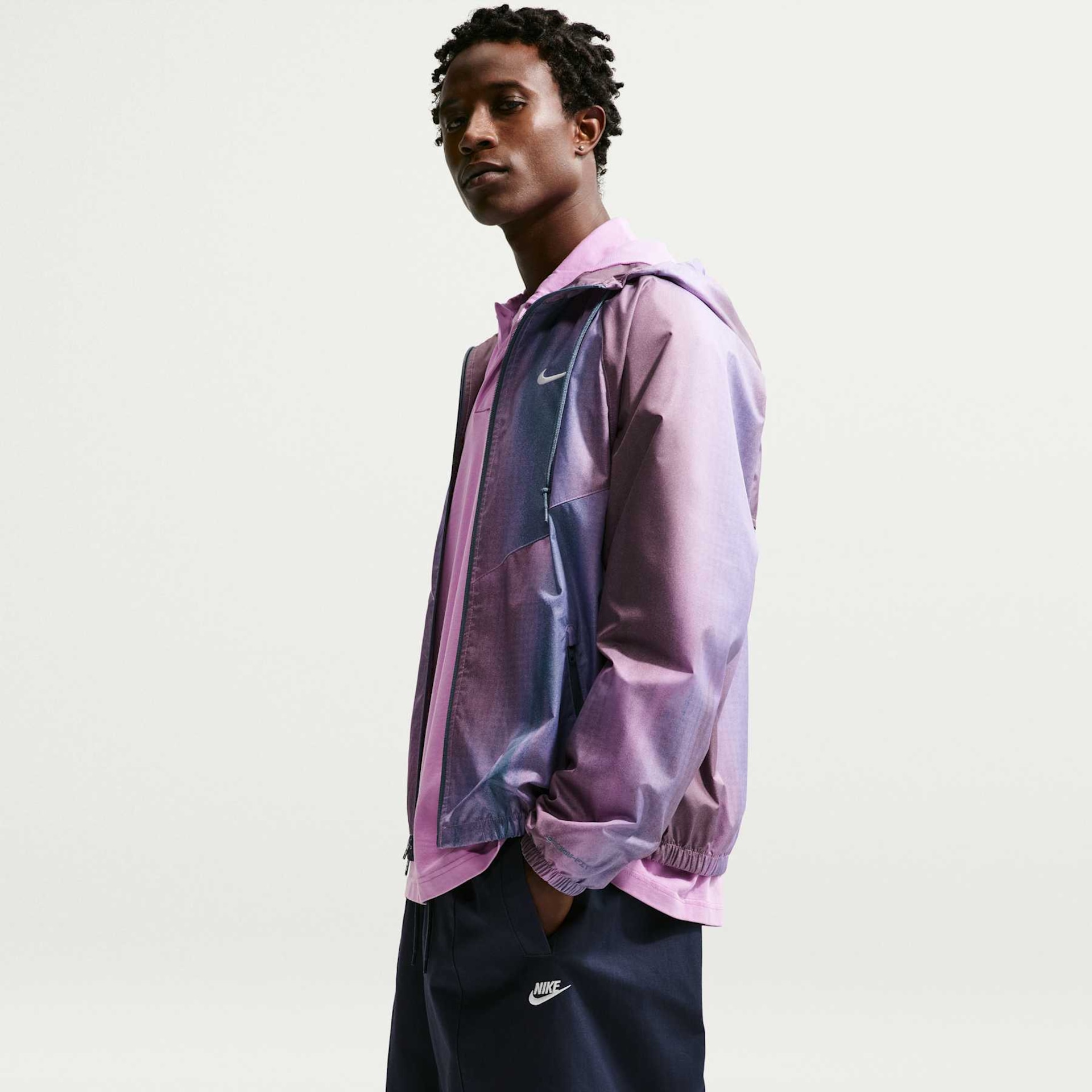 Calça Nike Club Sneaker Masculina - Foto 4