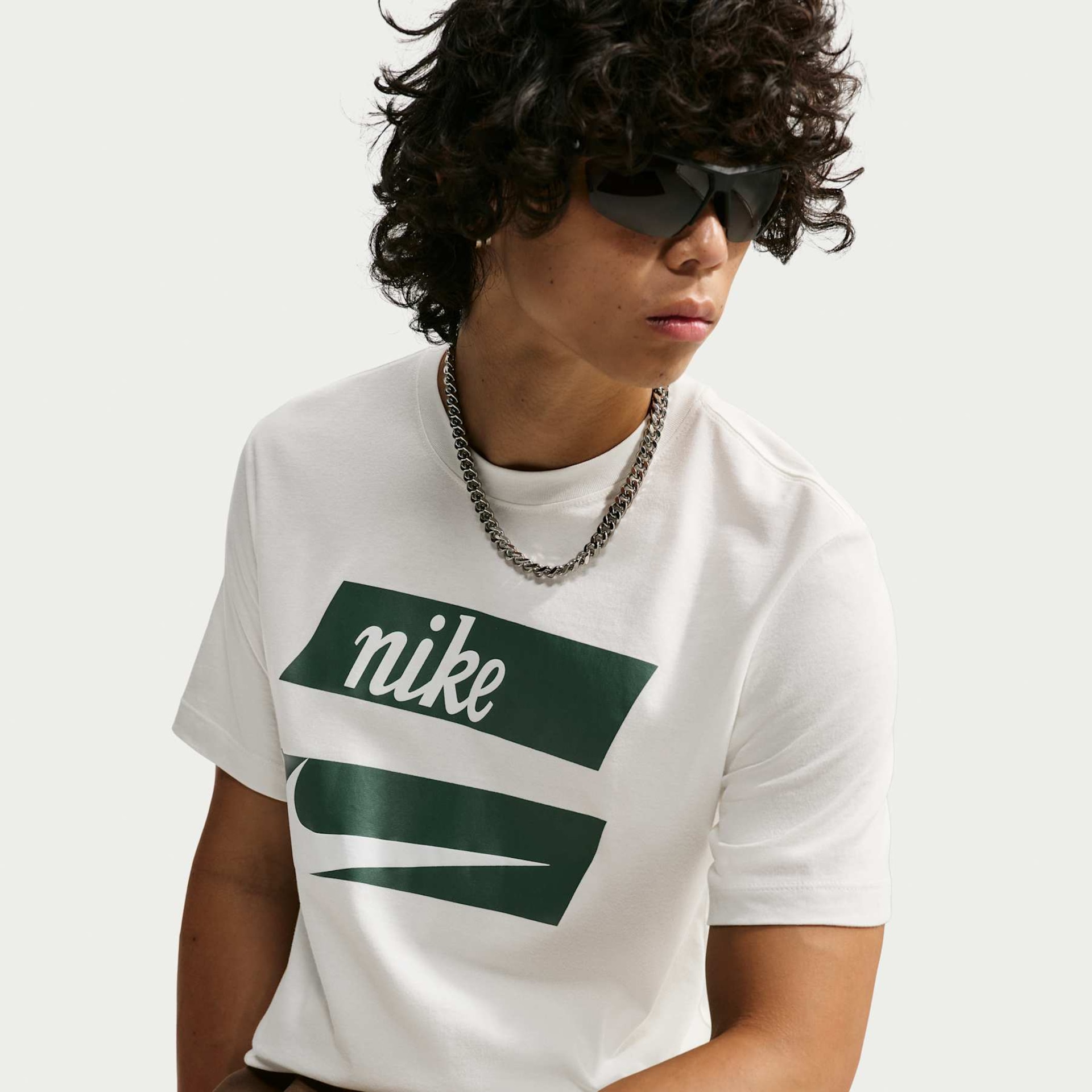 Camiseta Nike Sportswear Club Connect Brand Masculina - Foto 1