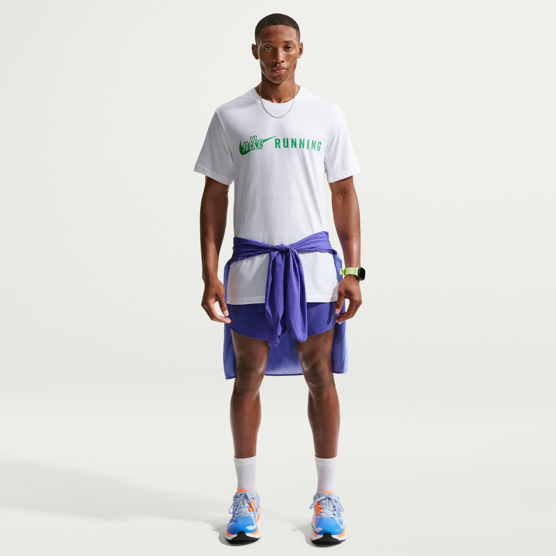 Camiseta Dri-FIT Nike Run DNA 2 Masculina - Foto 4