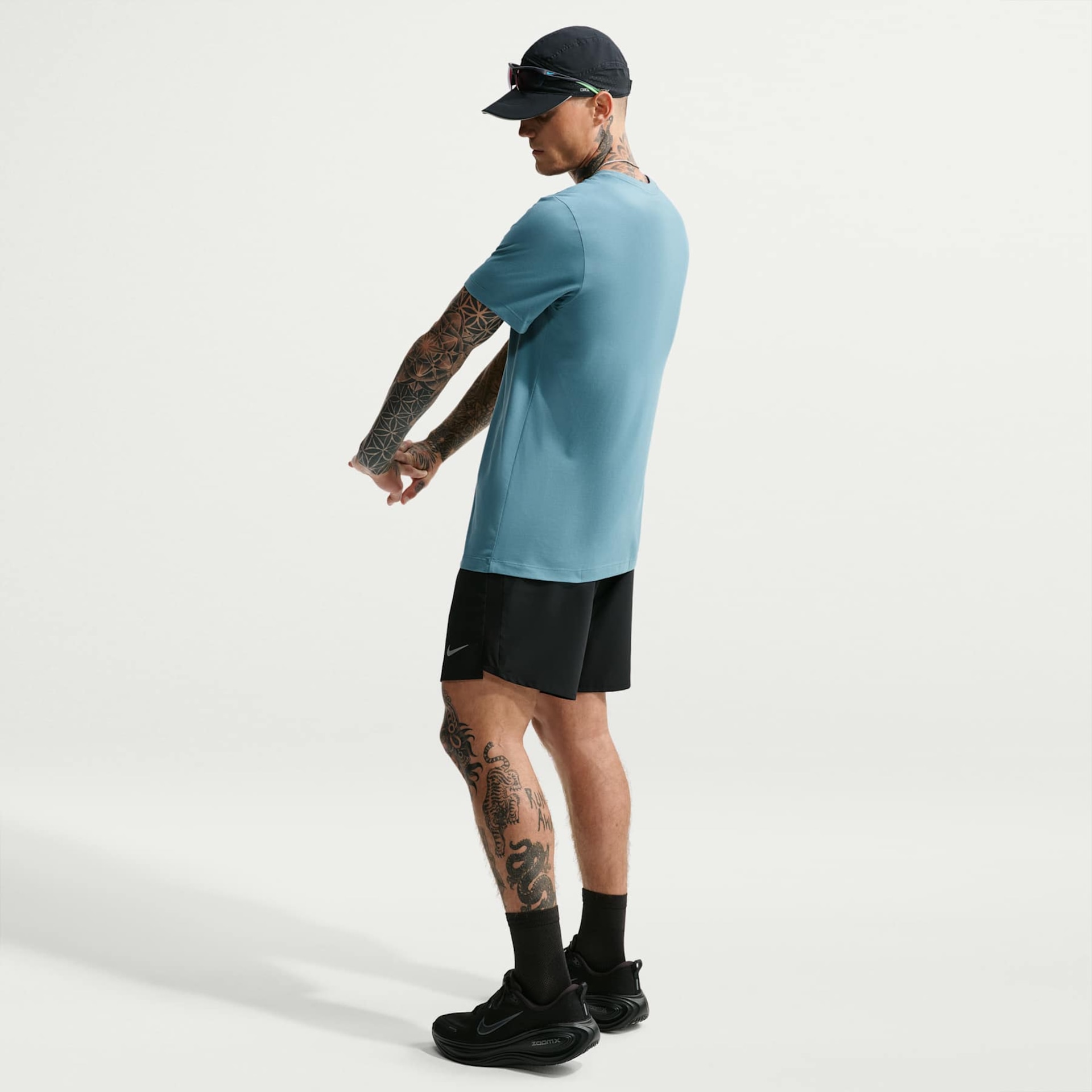 Camiseta Dri-FIT Nike Run DNA 2 Masculina - Foto 5