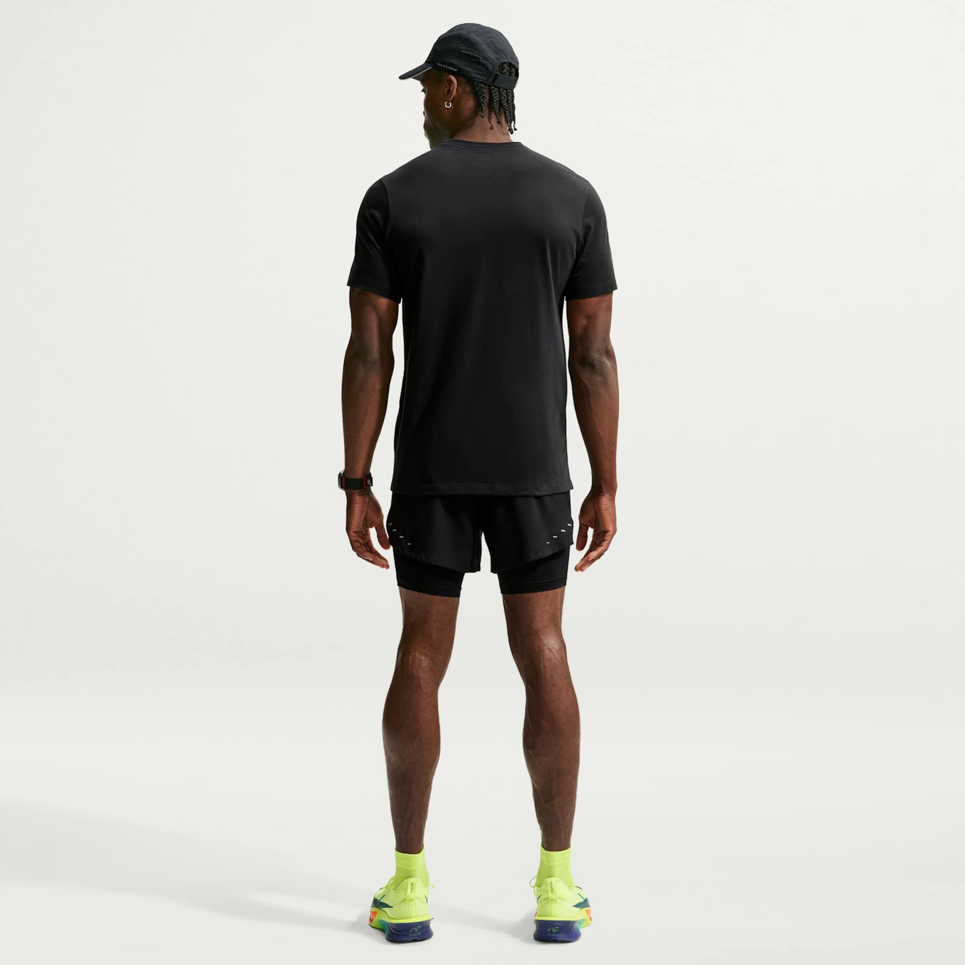 Camiseta Dri-FIT Nike Run DNA 2 Masculina - Foto 5