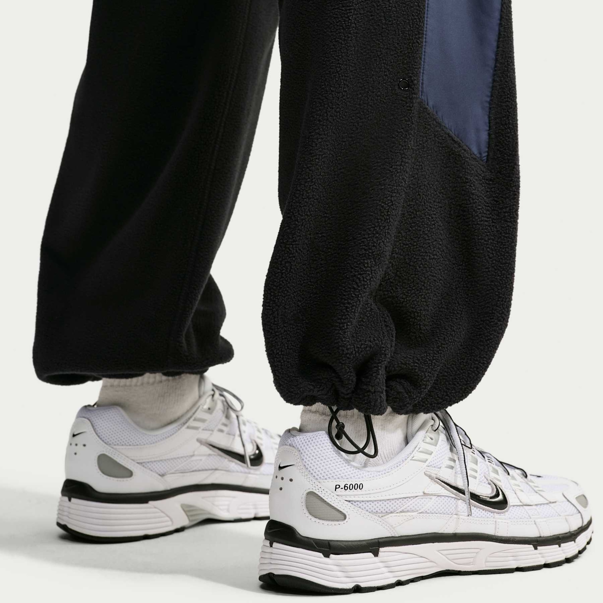 Calça Therma-FIT Nike Windrunner Winterized Masculina - Foto 6