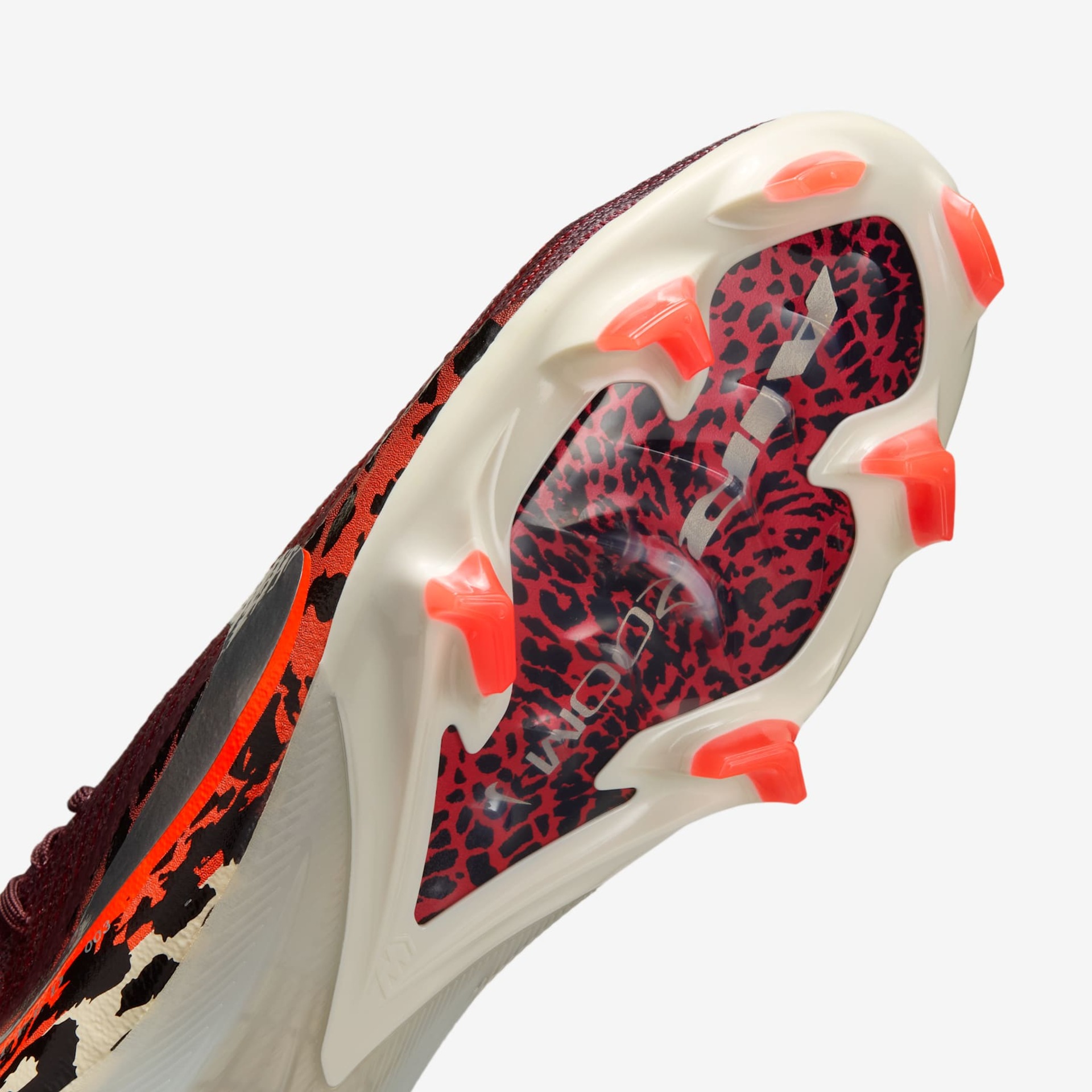 Chuteira Campo Nike Zoom Mercurial Vapor 16 Elite - Foto 7