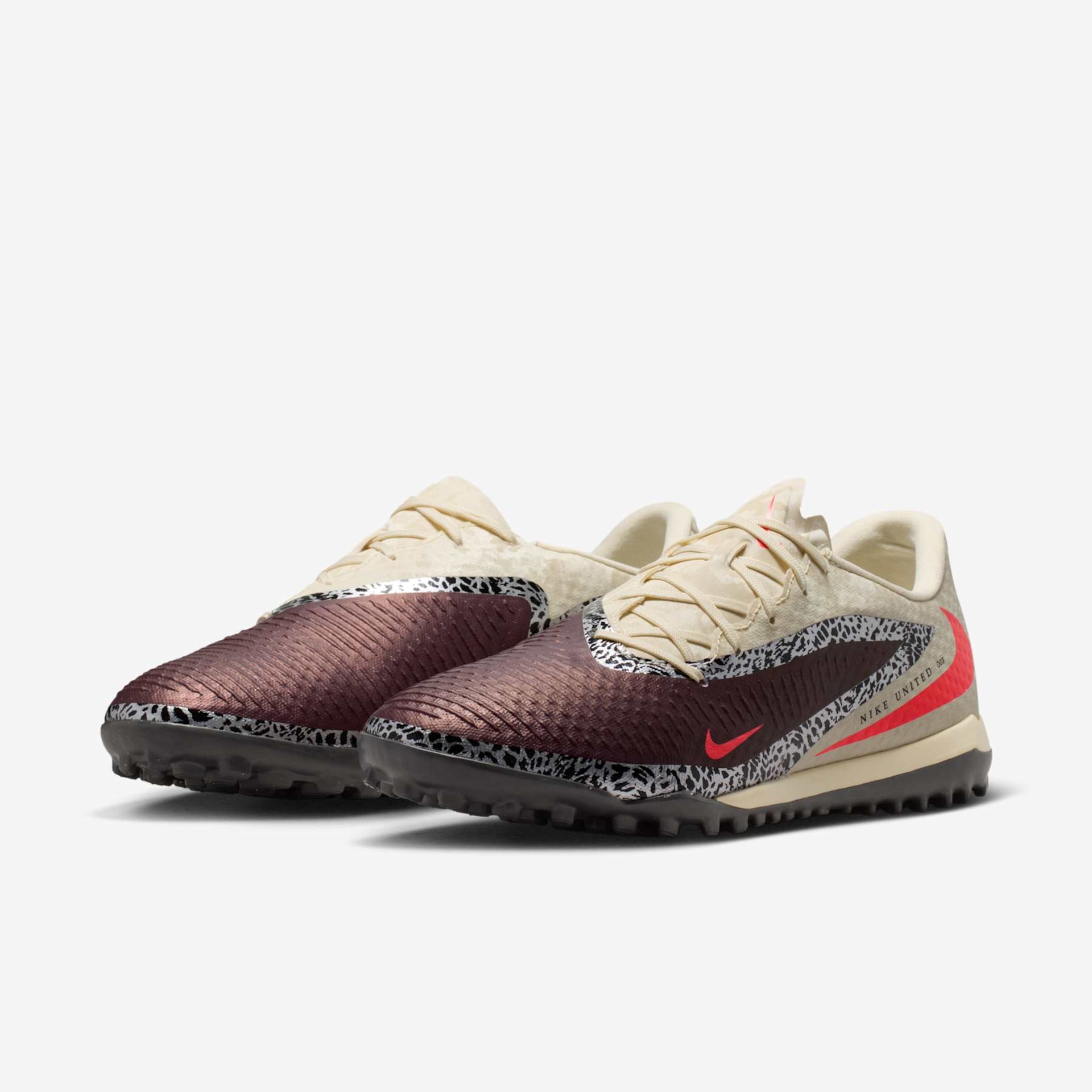 Chuteira Society Nike Phantom 6 Academy Low - Foto 5