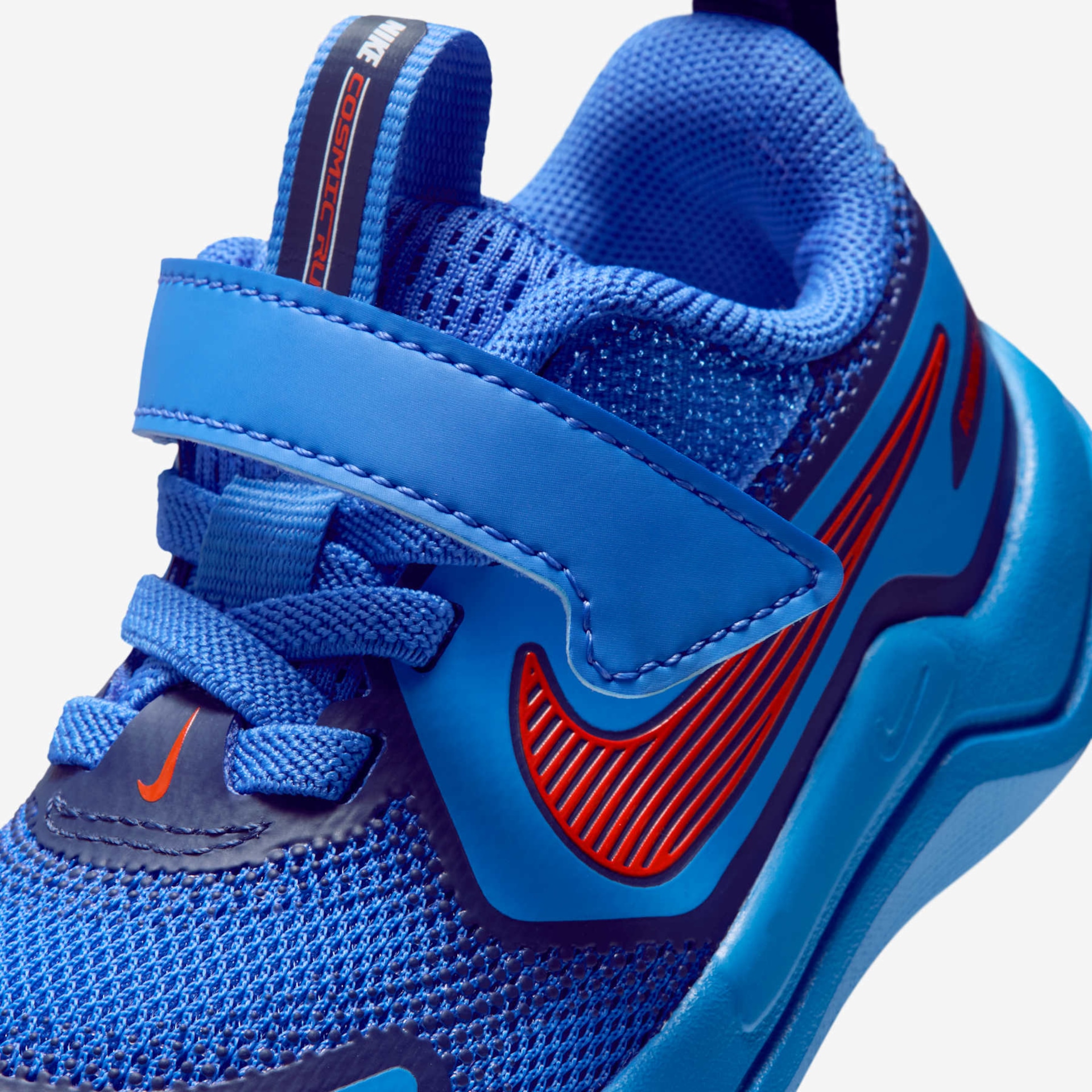 Tênis Nike Cosmic Runner Swoosh Infantil - Foto 7