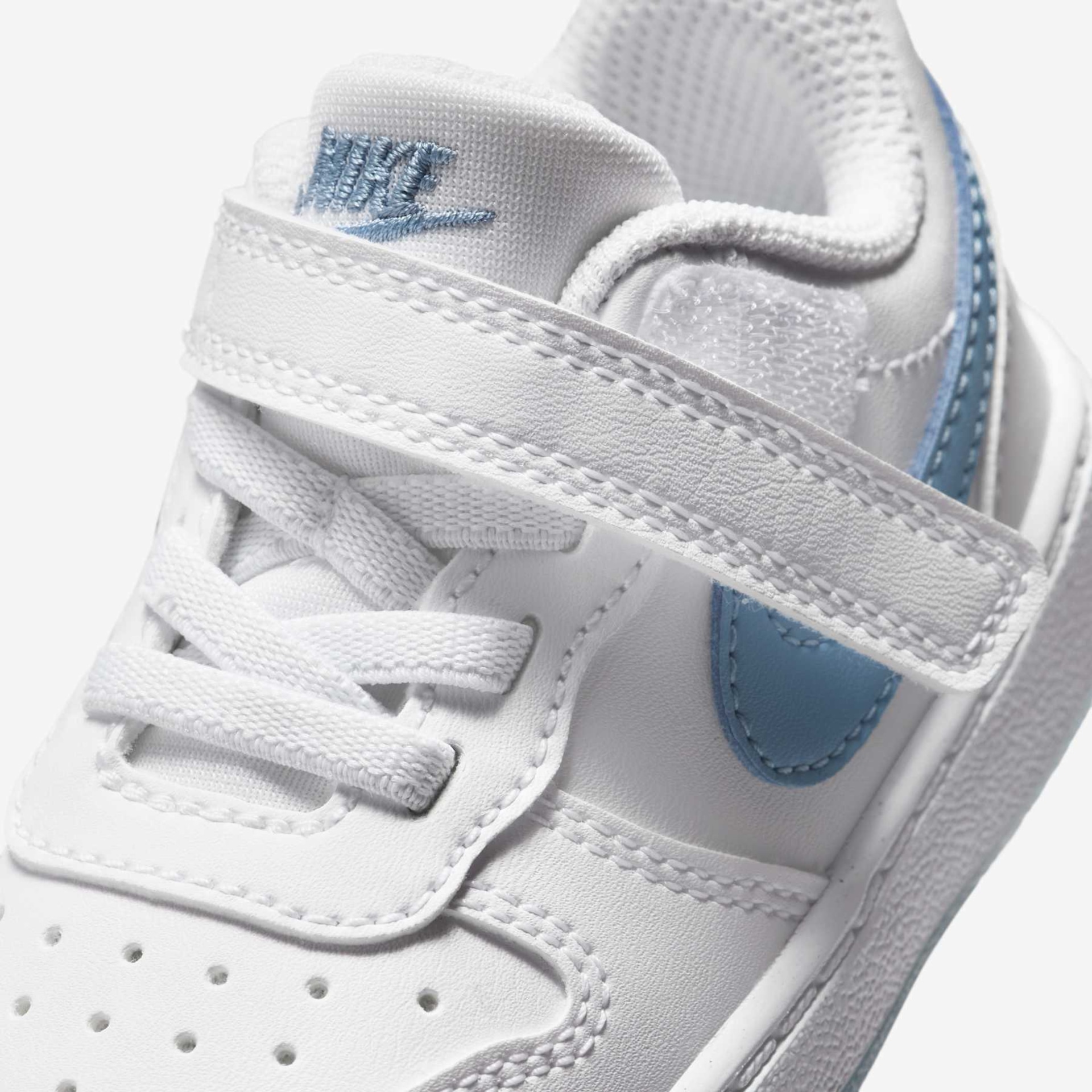 Tênis Nike Court Borough Low Infantil - Foto 7