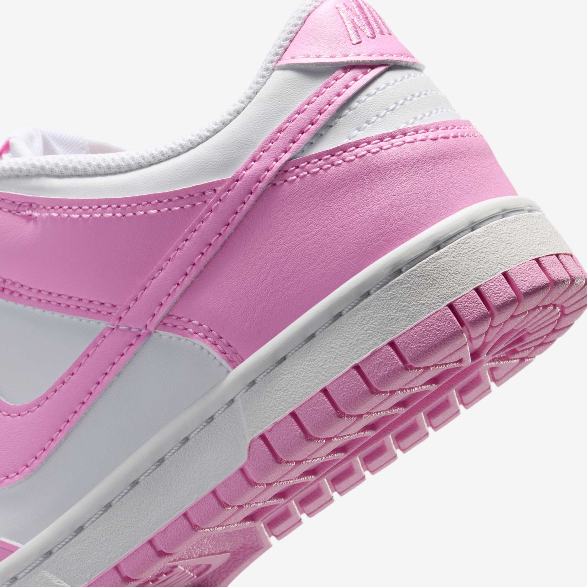 Tênis Nike Dunk Low Next Nature Infantil - Foto 8