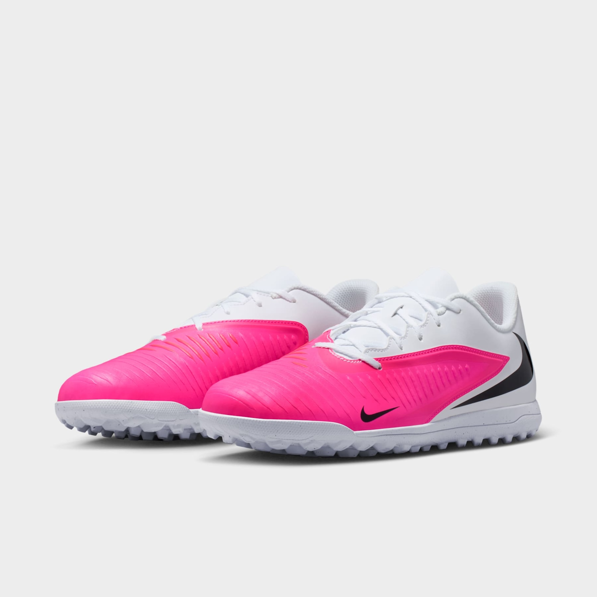 Chuteira Society Nike Phantom 6 Club Low  - Foto 5