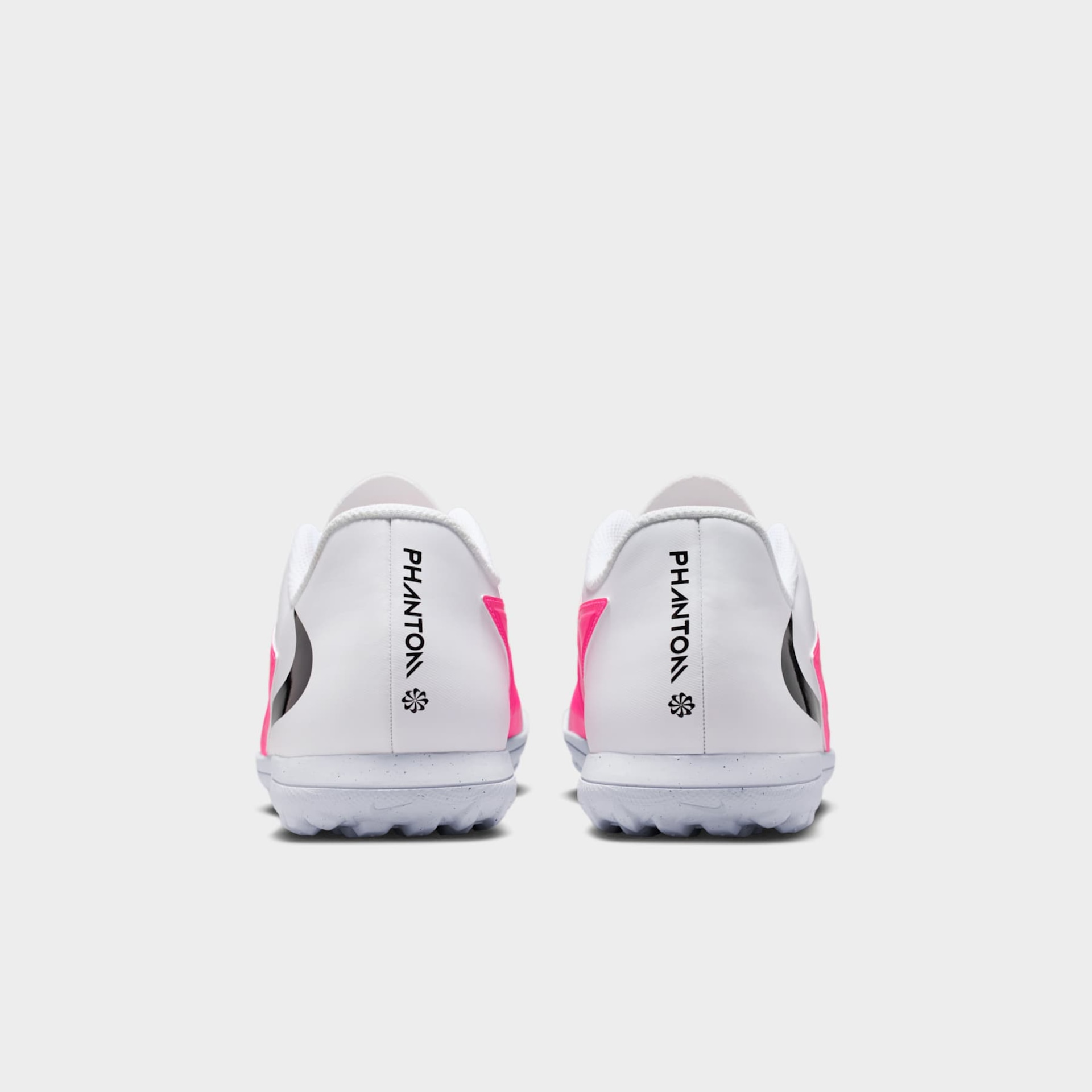 Chuteira Society Nike Phantom 6 Club Low  - Foto 6