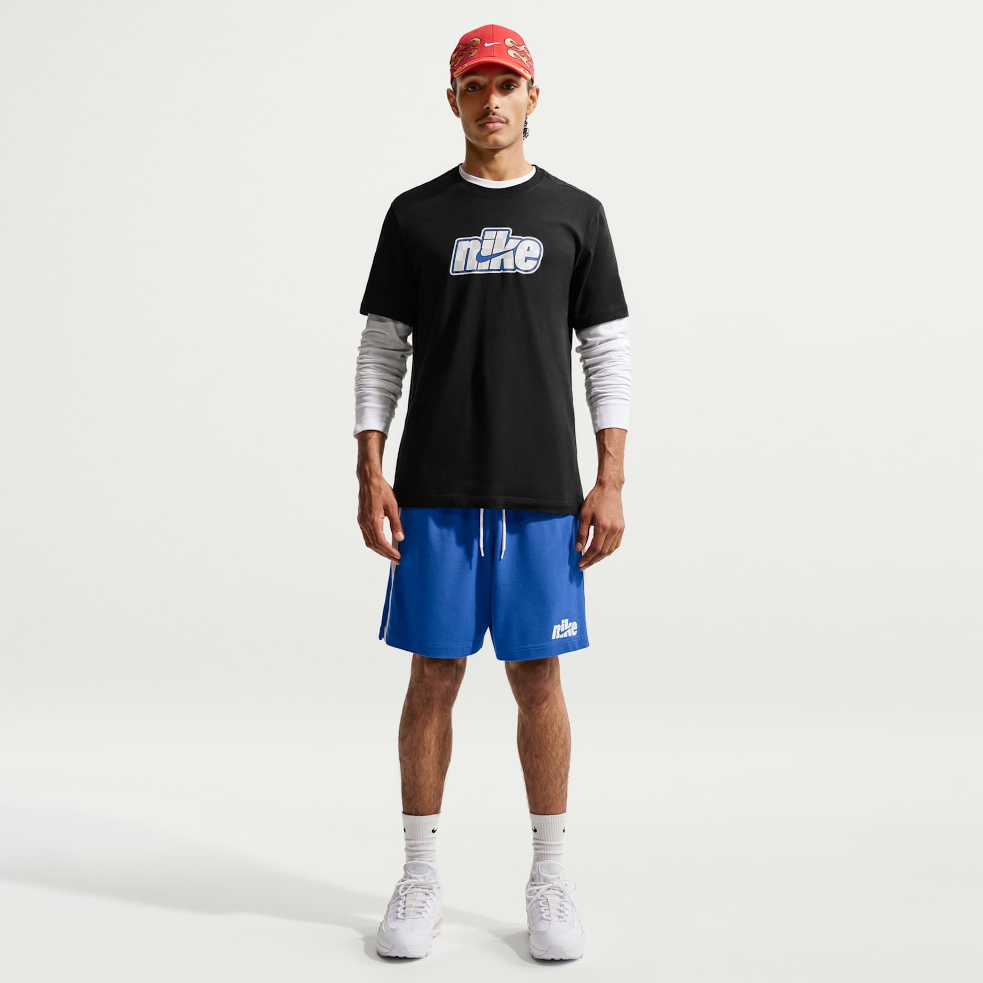 Camiseta Nike Sportswear Celebrate Sport Unissex - Foto 3
