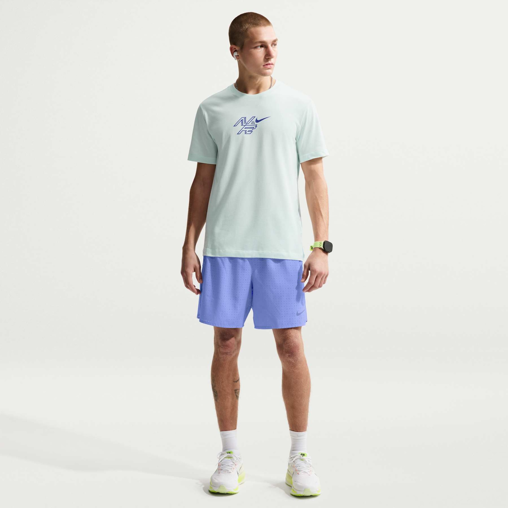 Camiseta Nike Aeroswift Running Masculina - Foto 4