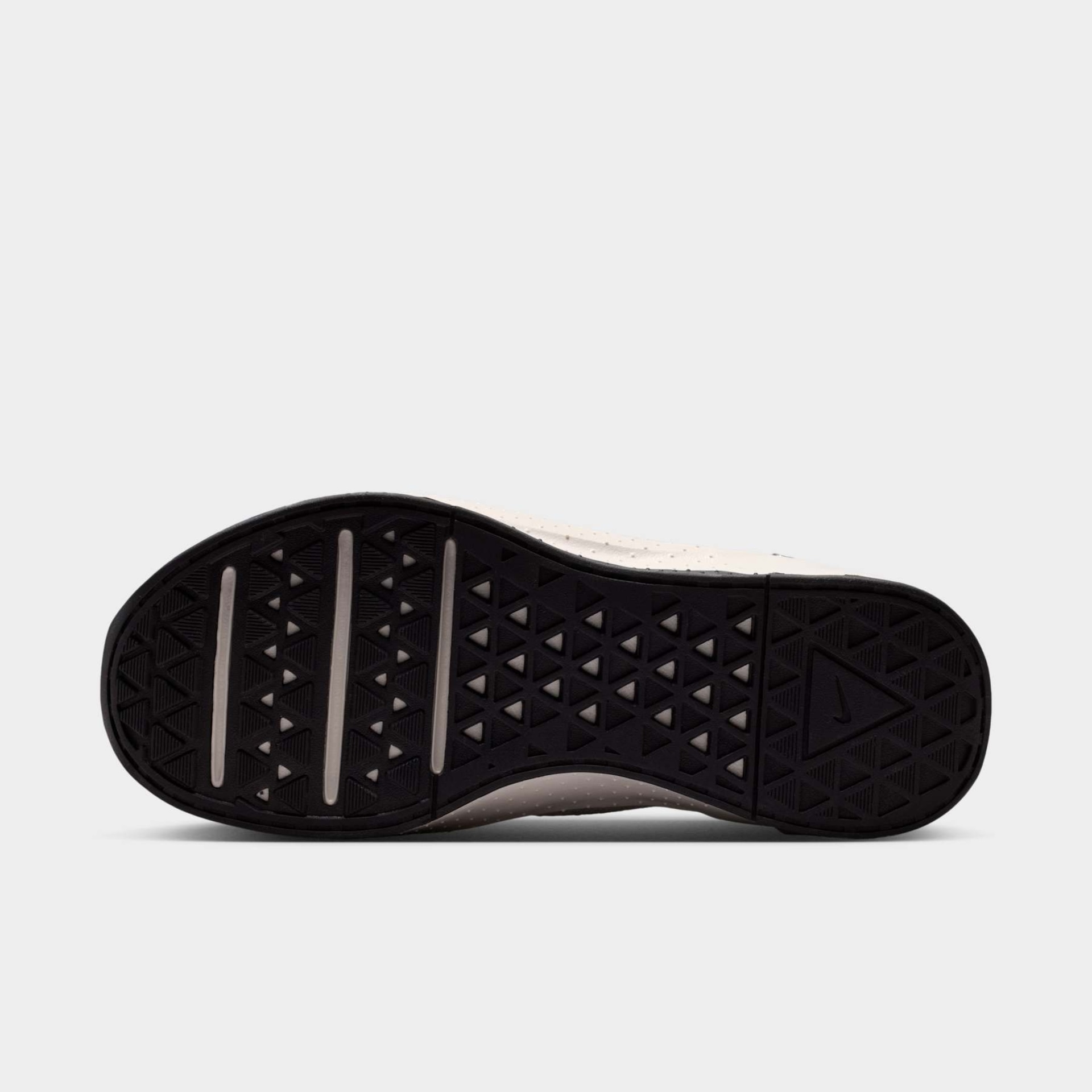Tênis Nike MC Trainer 4 Feminino - Foto 2