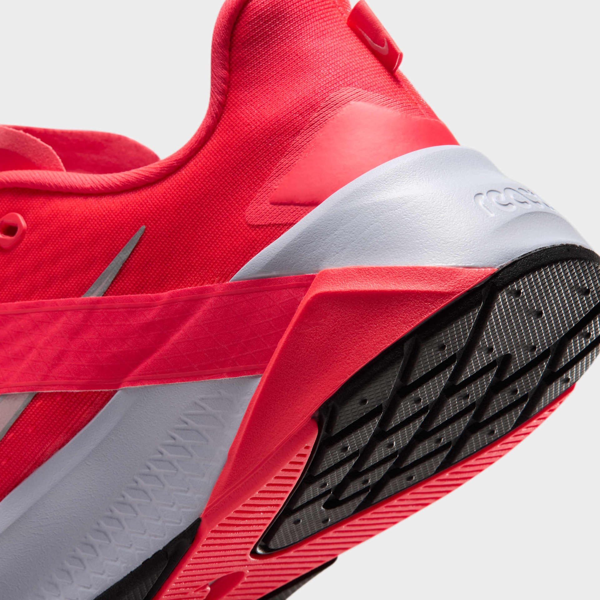 Tênis Nike Hybrid RN Feminino - Foto 8