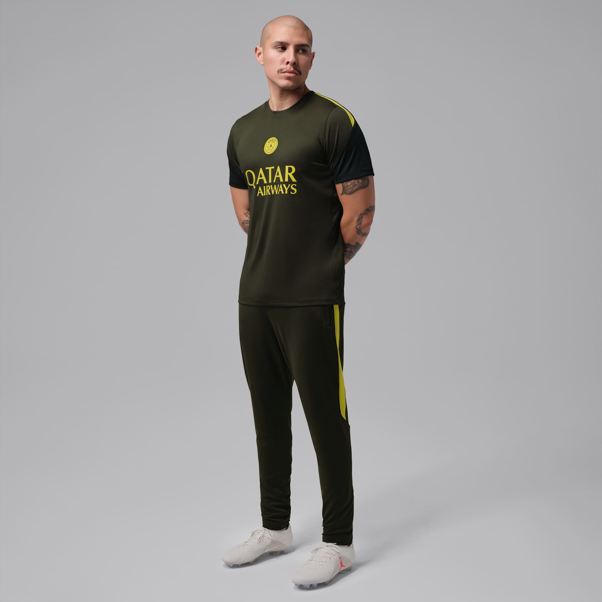 Camiseta Paris Saint-Germain Nike Strike Masculina - Foto 5