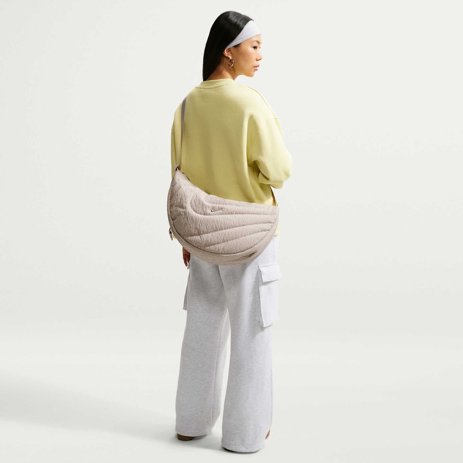 Bolsa Transversal Nike Aura 11L Unissex - Foto 7
