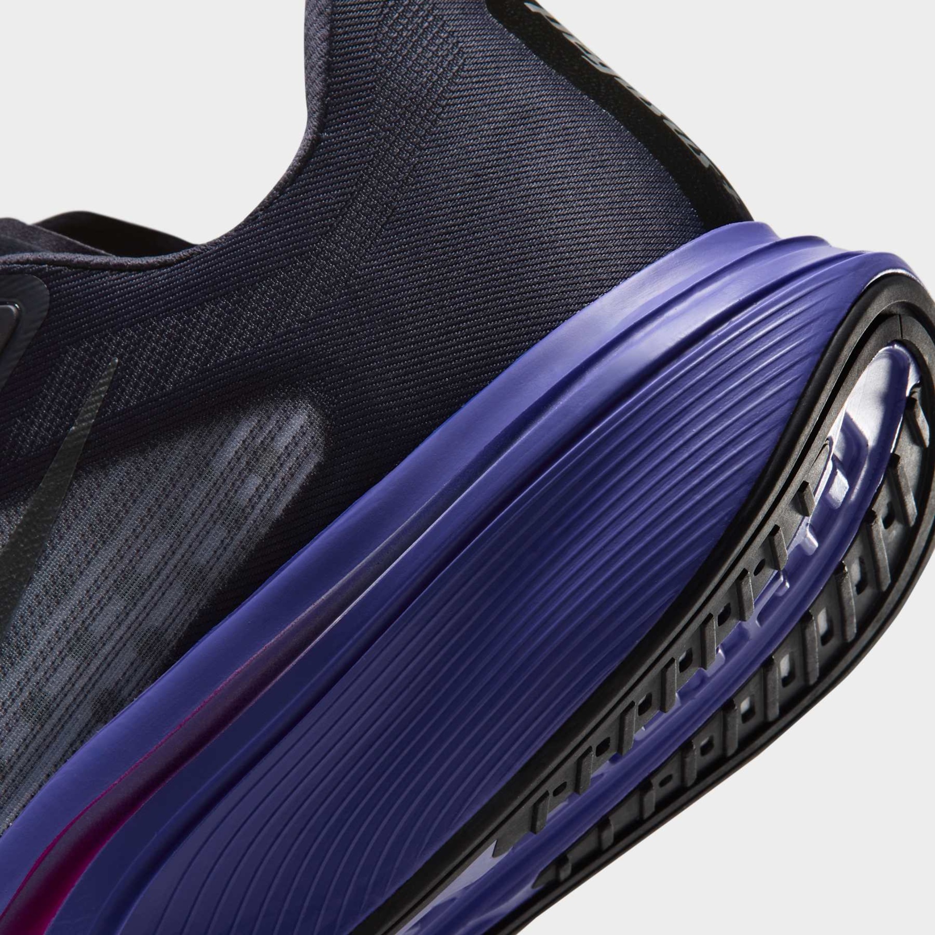 Tênis Nike Pegasus Plus 2 Feminino - Foto 8