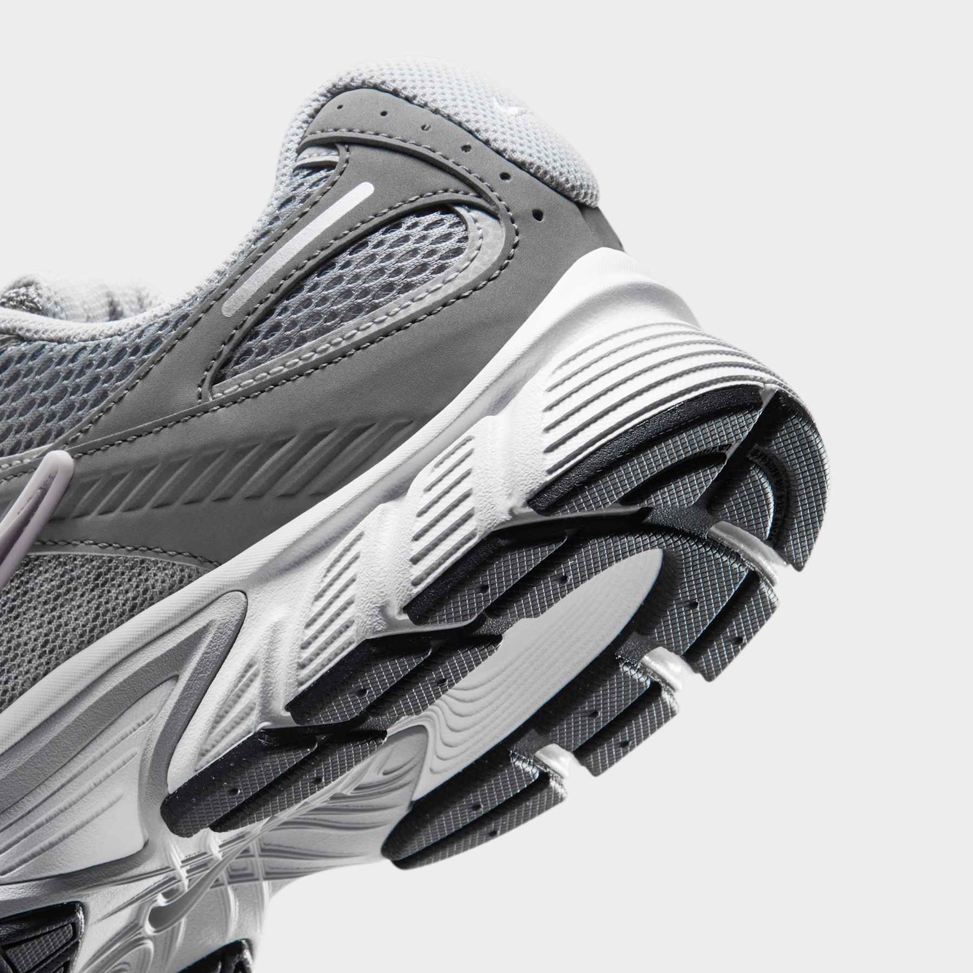 Tênis Nike V5 Runner Masculino - Foto 8