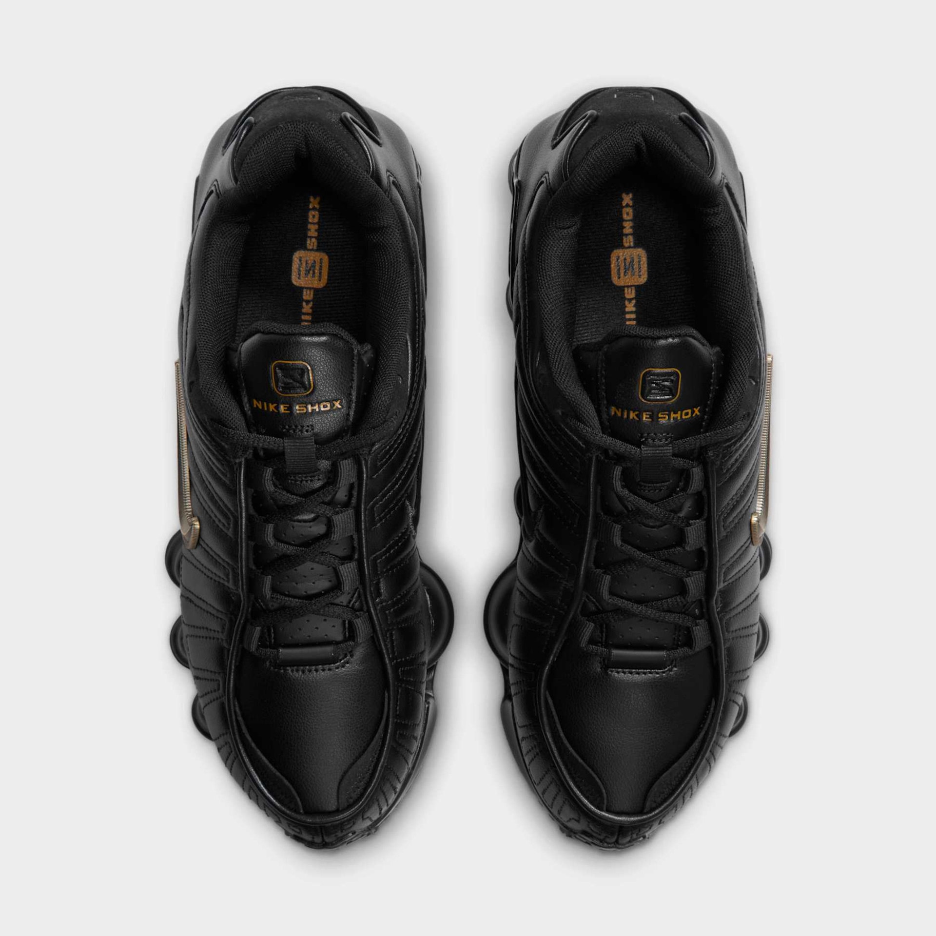 Tênis Nike Shox TL SE Feminino - Foto 4