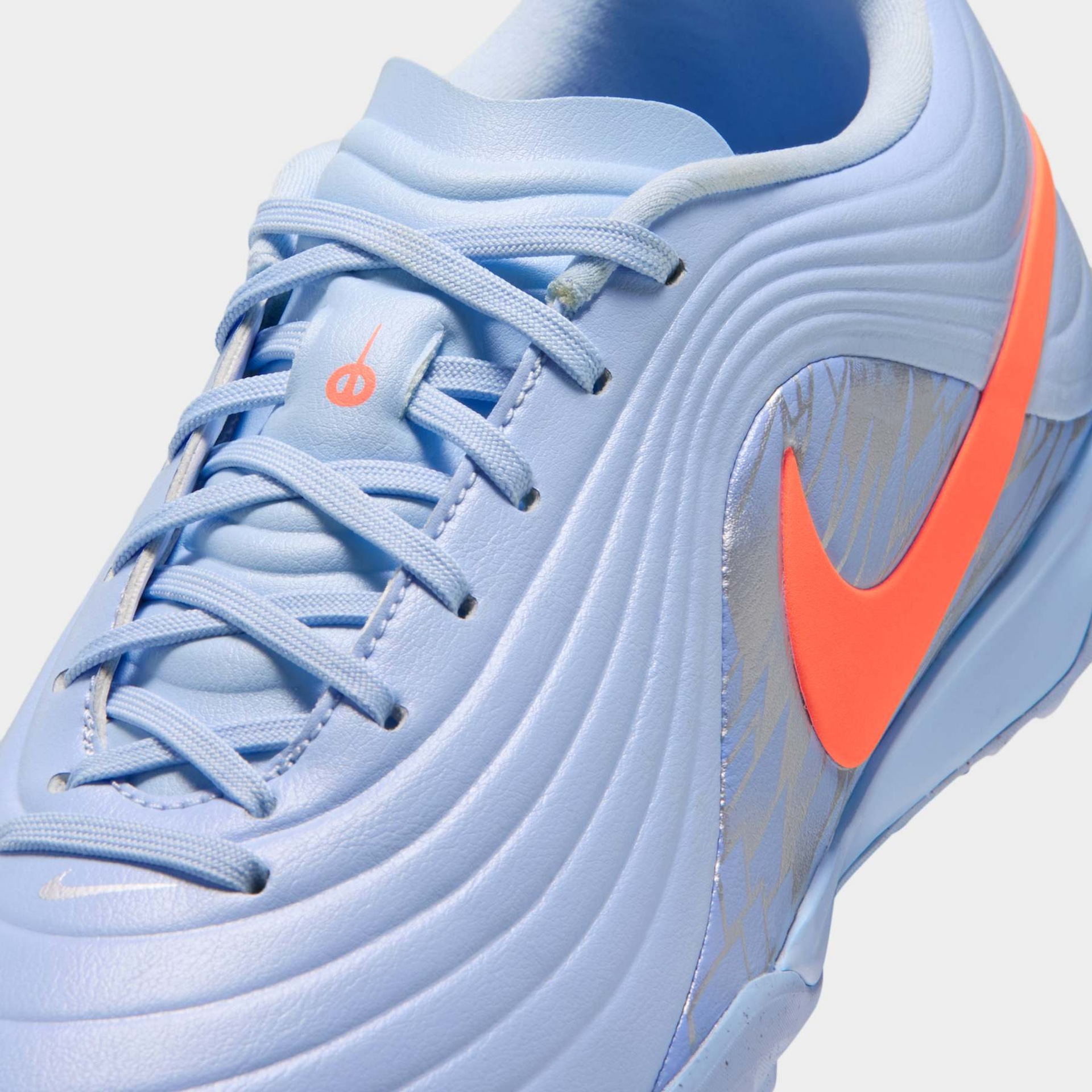 Chuteira Society Nike Tiempo Maestro Academy - Foto 7
