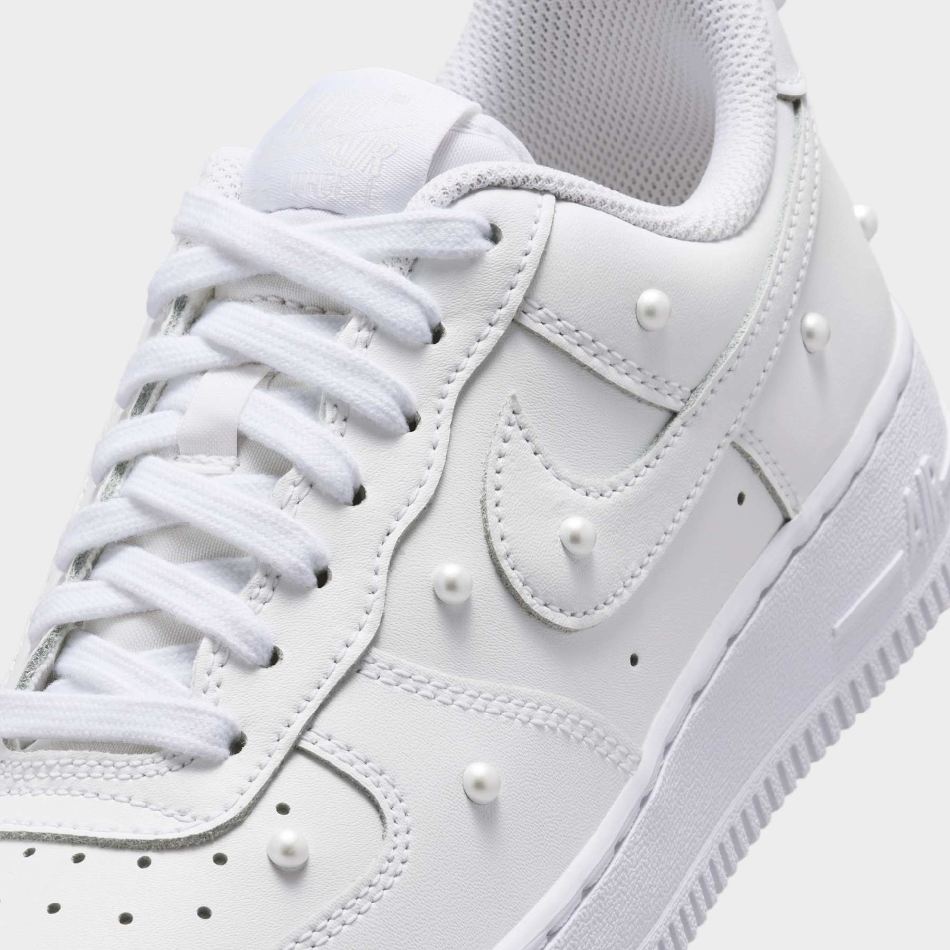 Tênis Nike Air Force 1 '07 SE Feminino - Foto 7