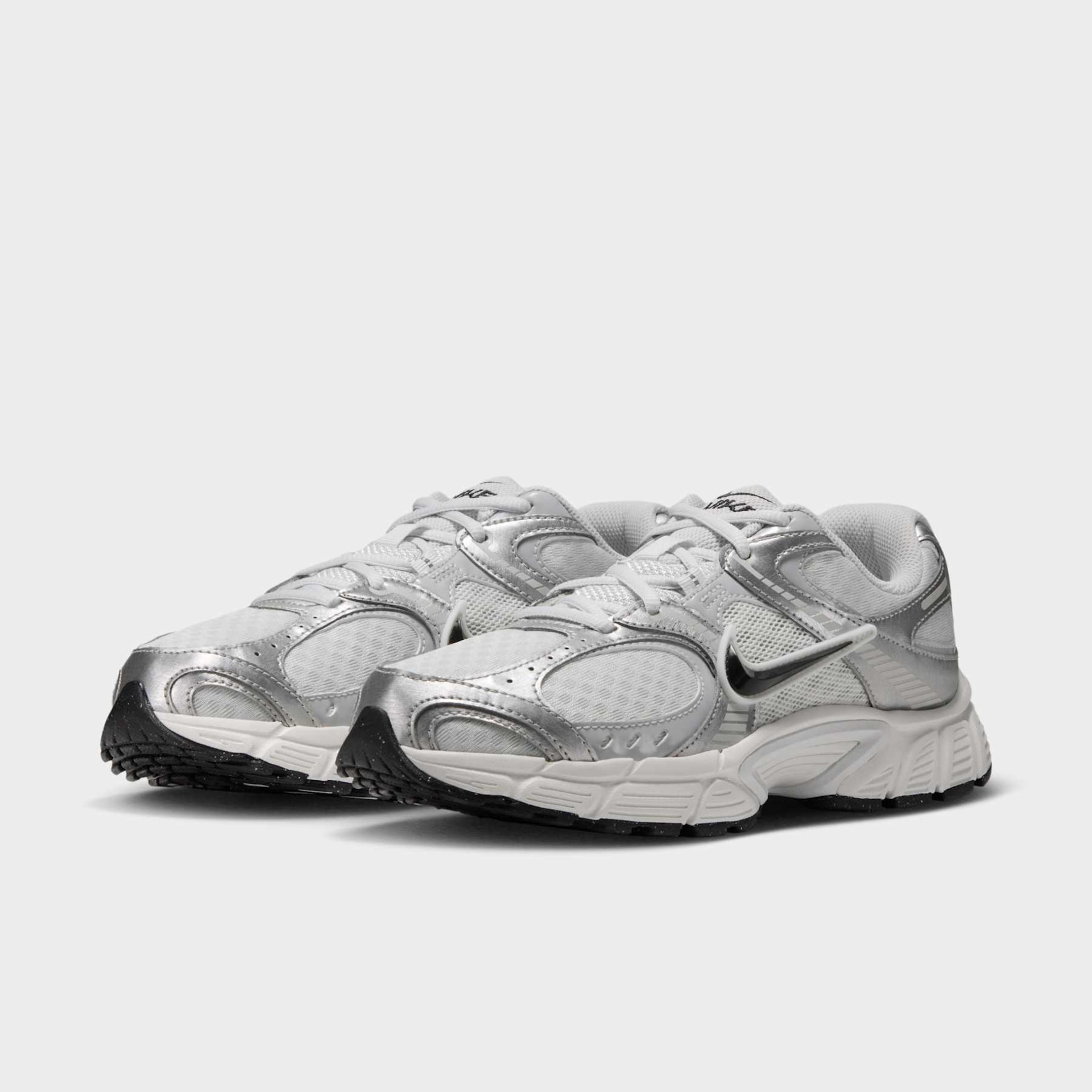 Tênis Nike V5 Runner Premium Feminino - Foto 5