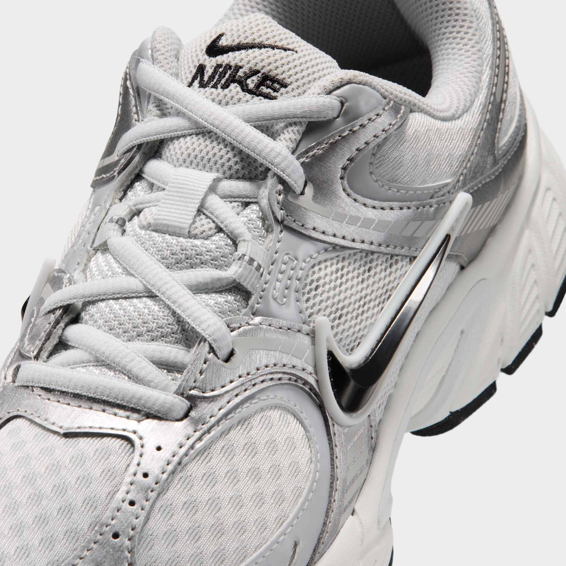 Tênis Nike V5 Runner Premium Feminino - Foto 7