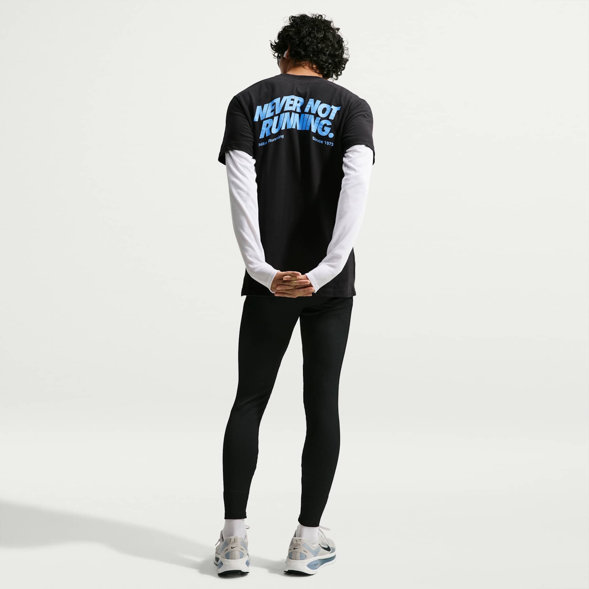 Camiseta Dri-FIT Nike Run Heritage Masculina - Foto 5