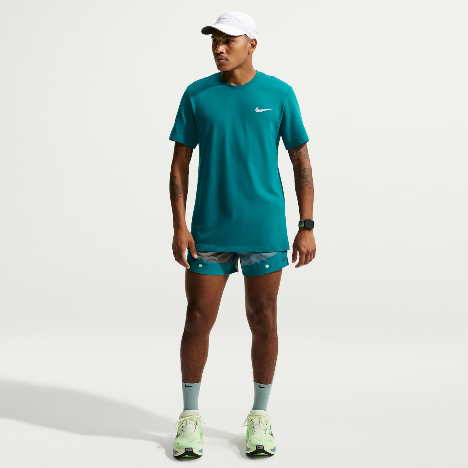 Camiseta Dri-FIT Nike Run Heritage Masculina - Foto 4