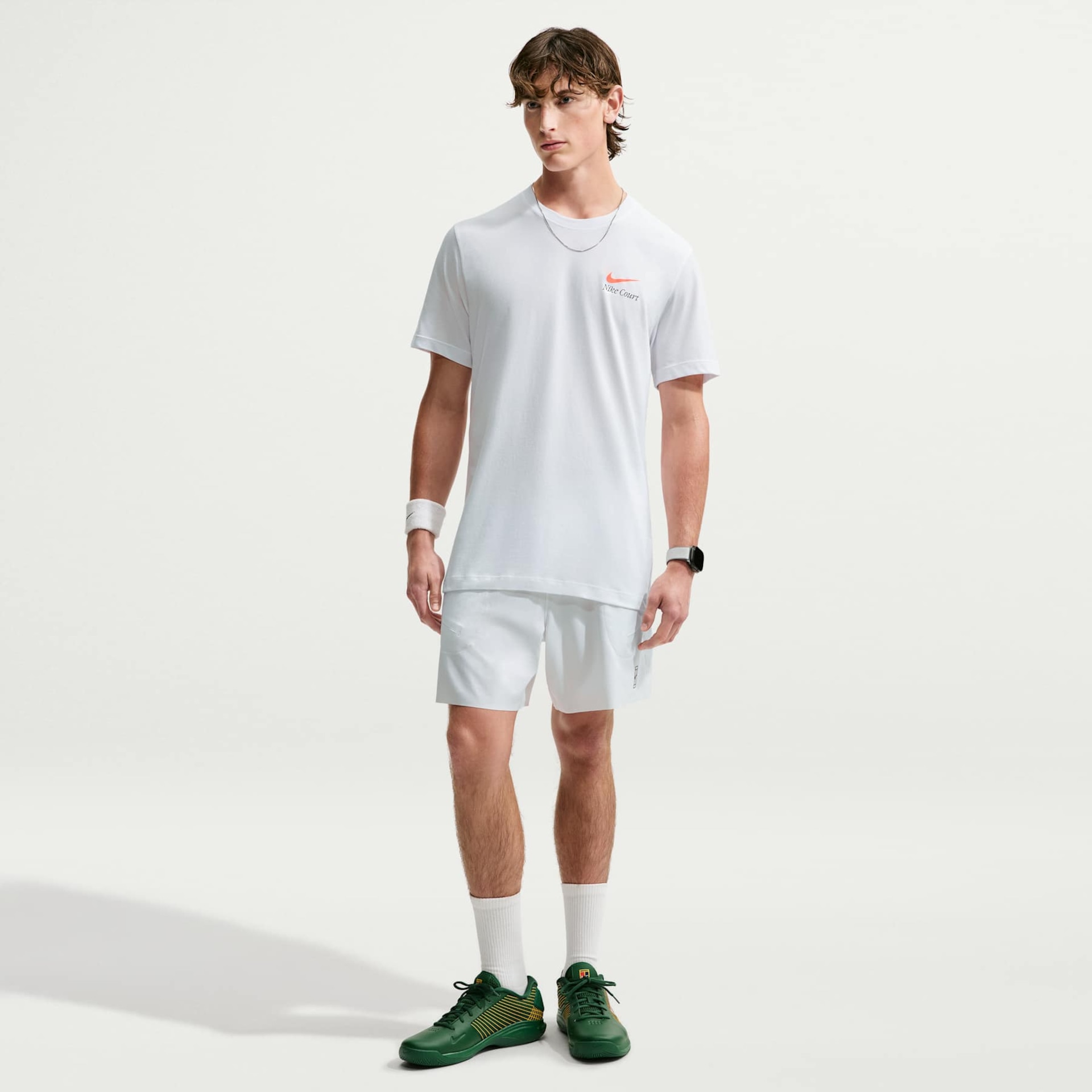 Camiseta Dri-FIT Nike Court EOY Masculina - Foto 4