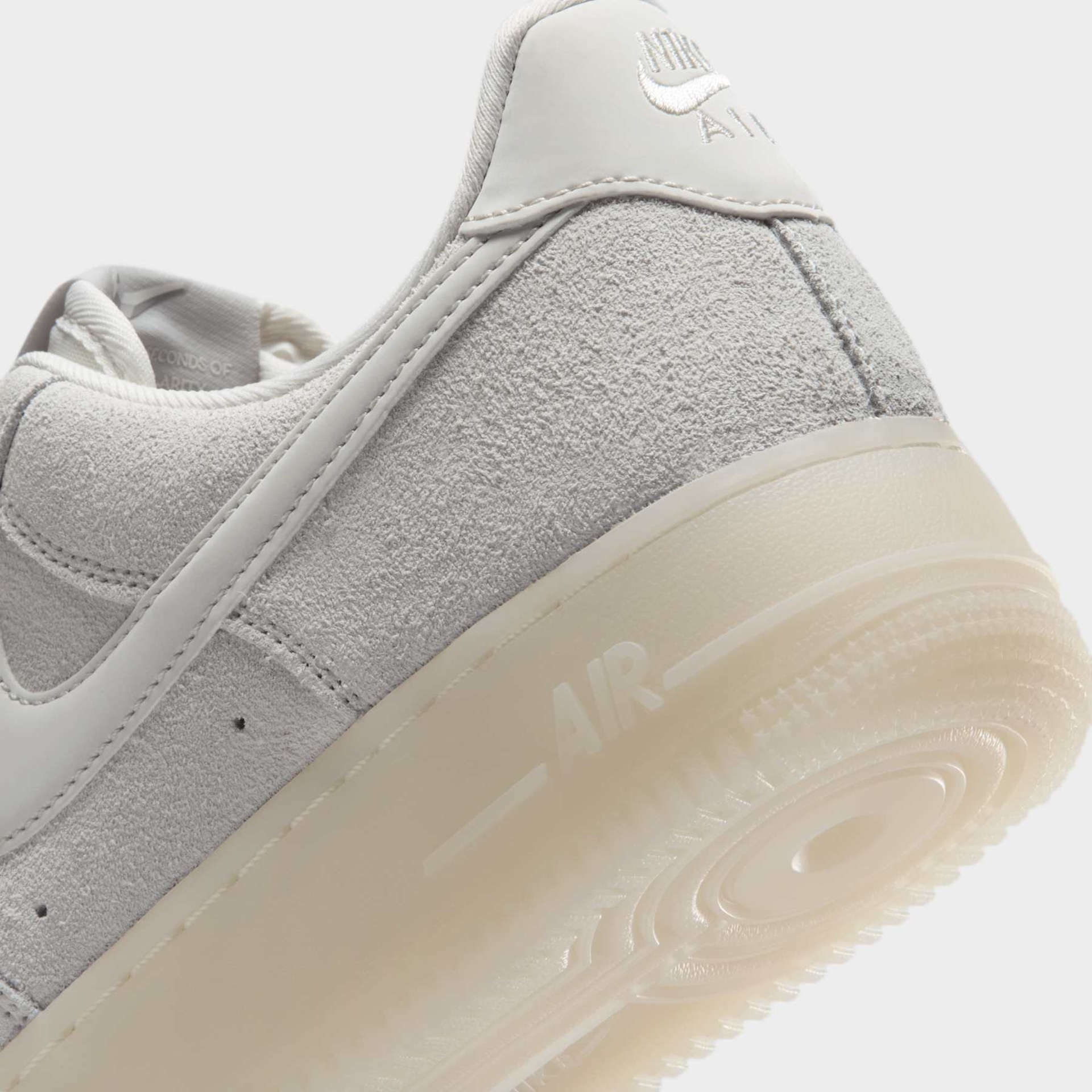 Tênis Nike Air Force 1 '07 Feminino - Foto 8