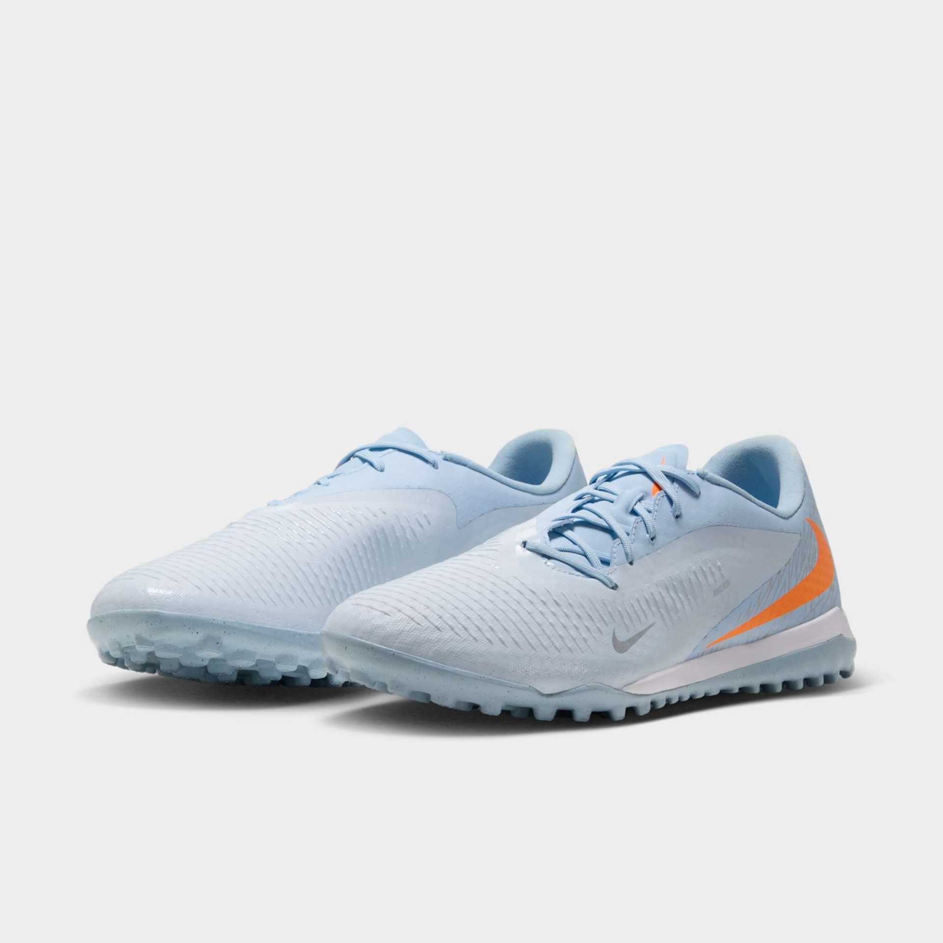 Chuteira Society Nike Phantom 6 Academy Low - Foto 5