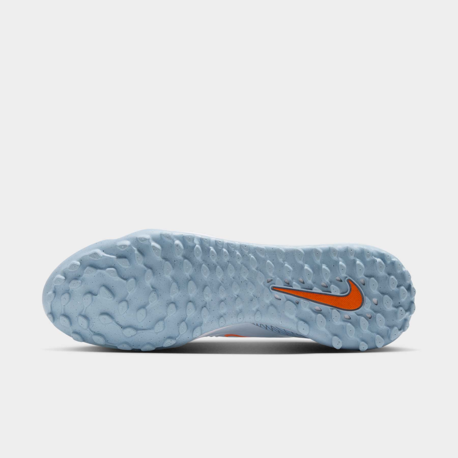 Chuteira Society Nike Phantom 6 Academy Low - Foto 2