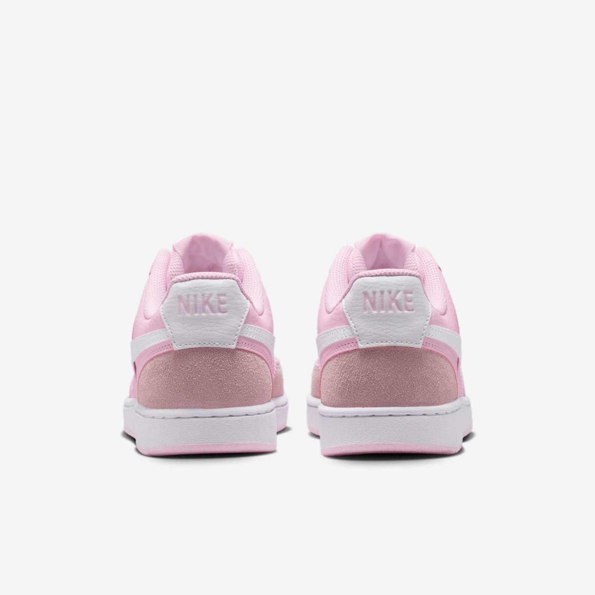Tênis Nike Court Vision Low Suede Feminino - Foto 6