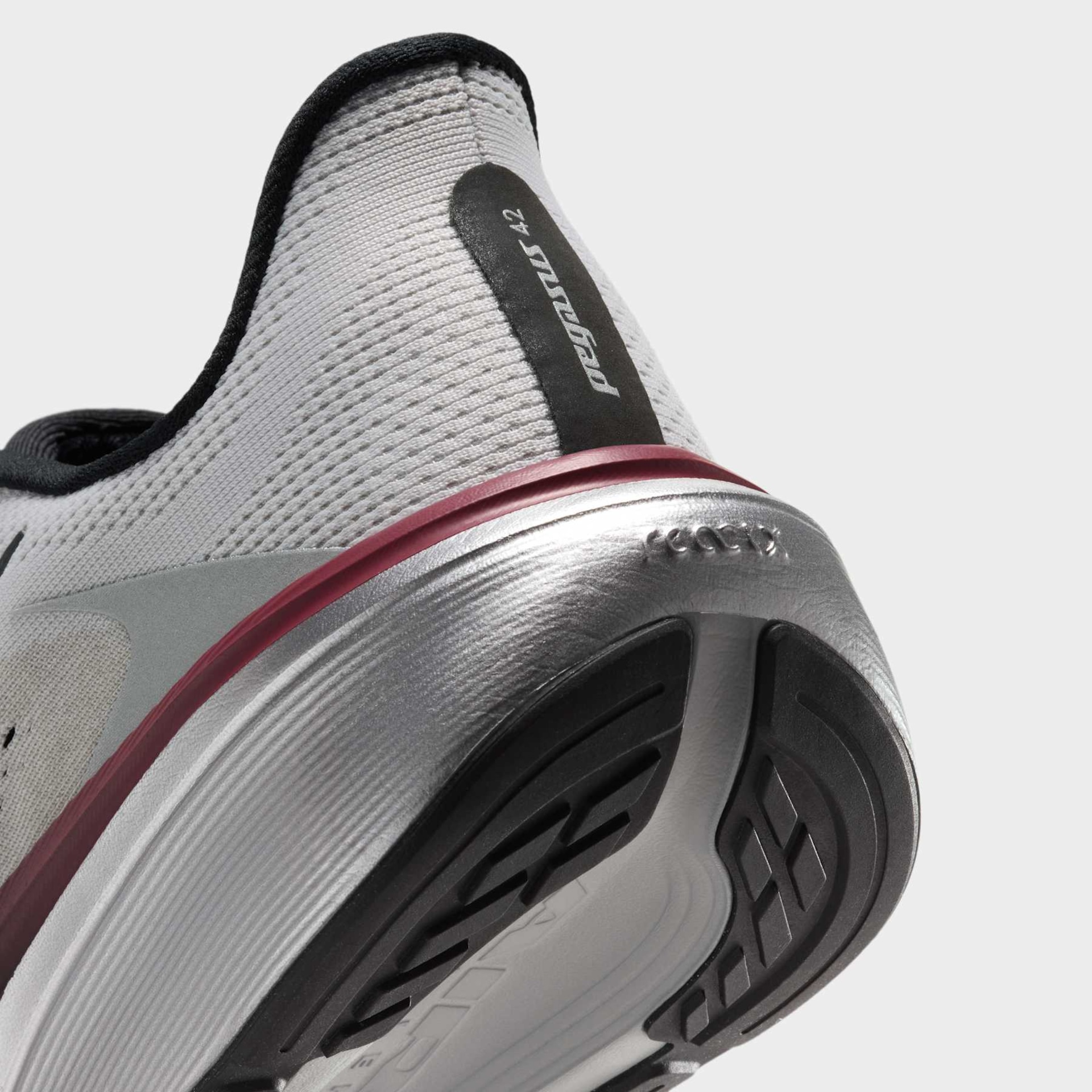 Tênis Nike Air Zoom Pegasus 42 Feminino - Foto 8