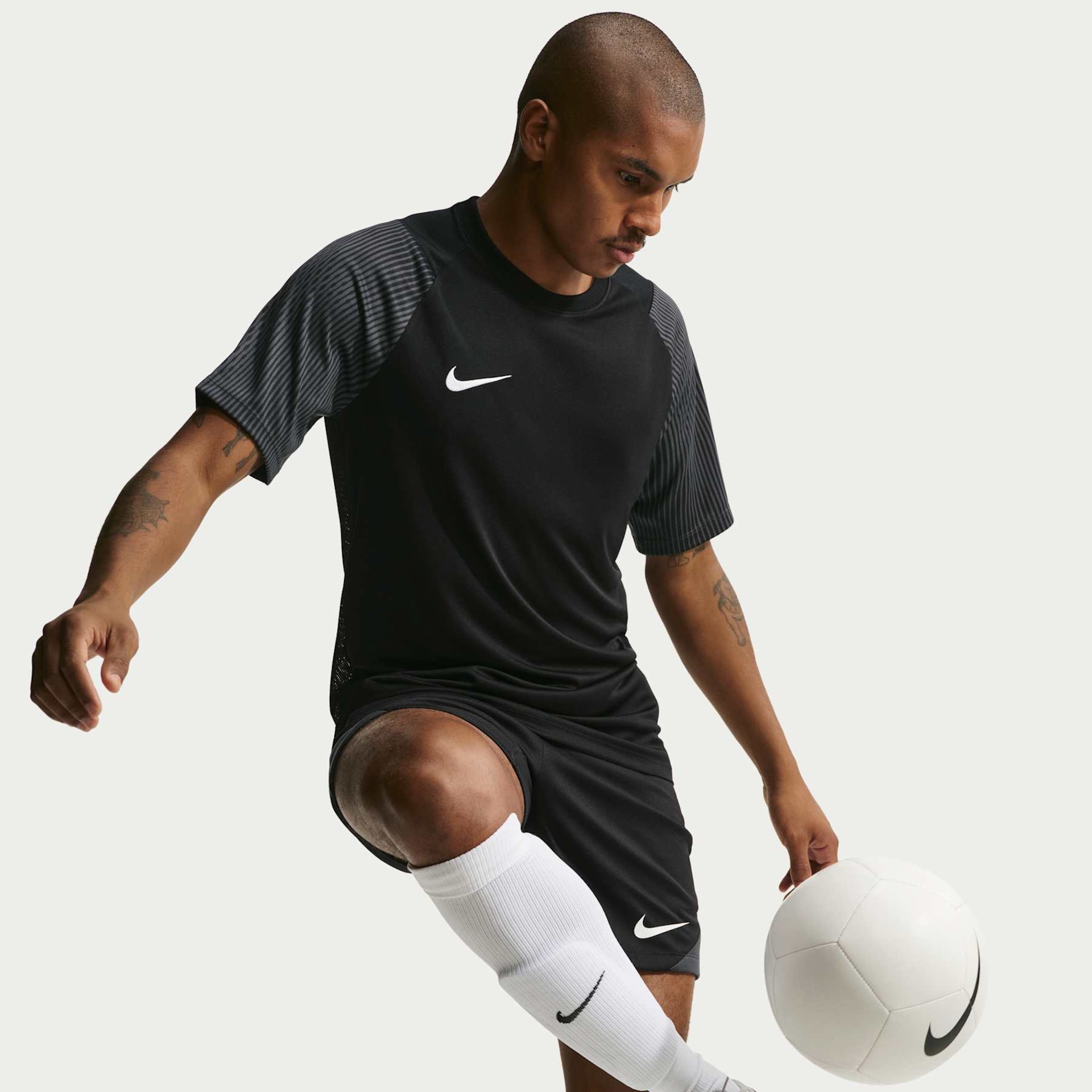 Camisa Dri-FIT Nike Academy II Masculina - Foto 2