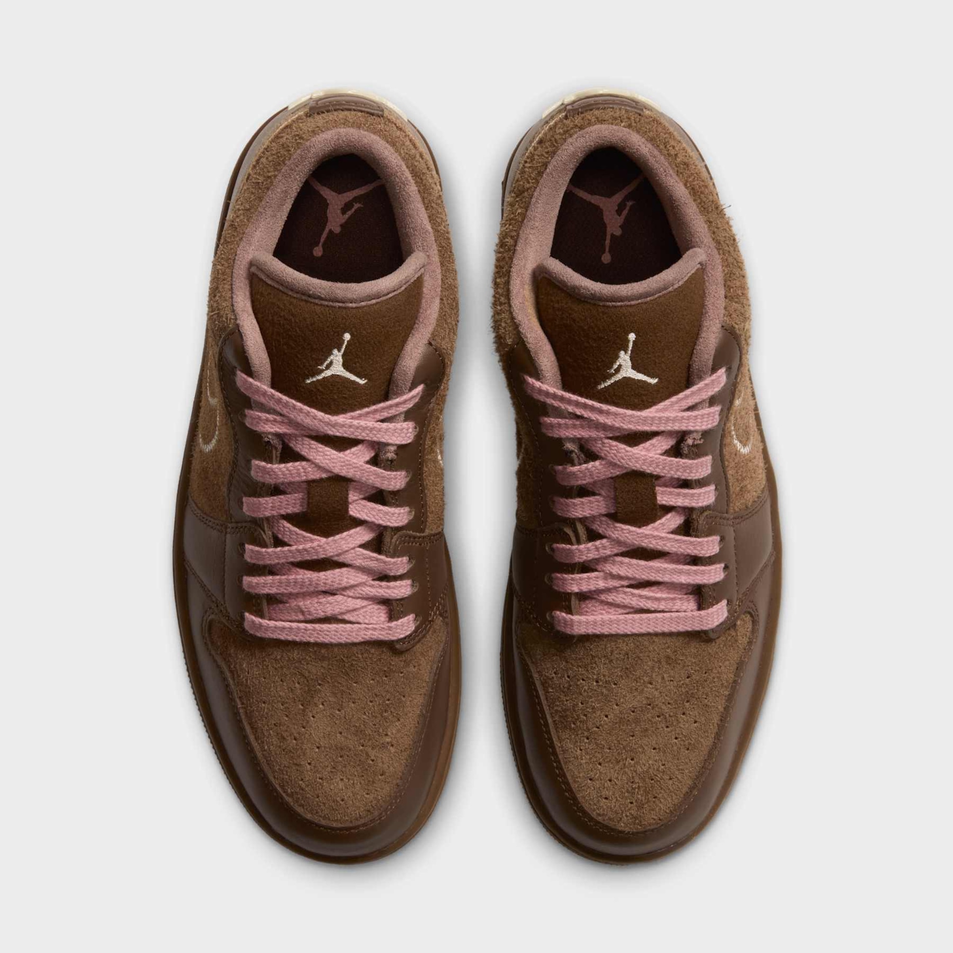 Tênis Air Jordan 1 Low SE Feminino - Foto 4
