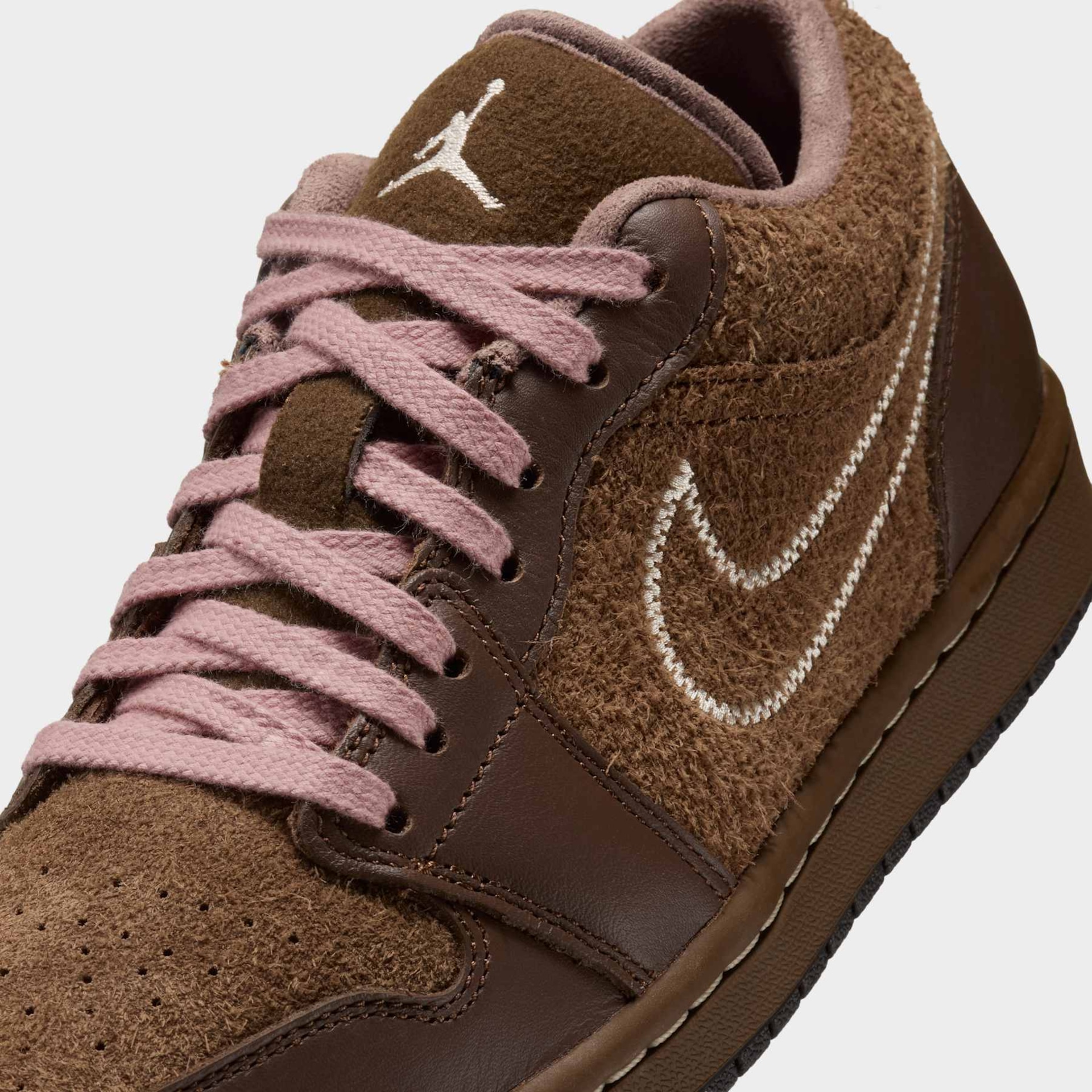 Tênis Air Jordan 1 Low SE Feminino - Foto 7
