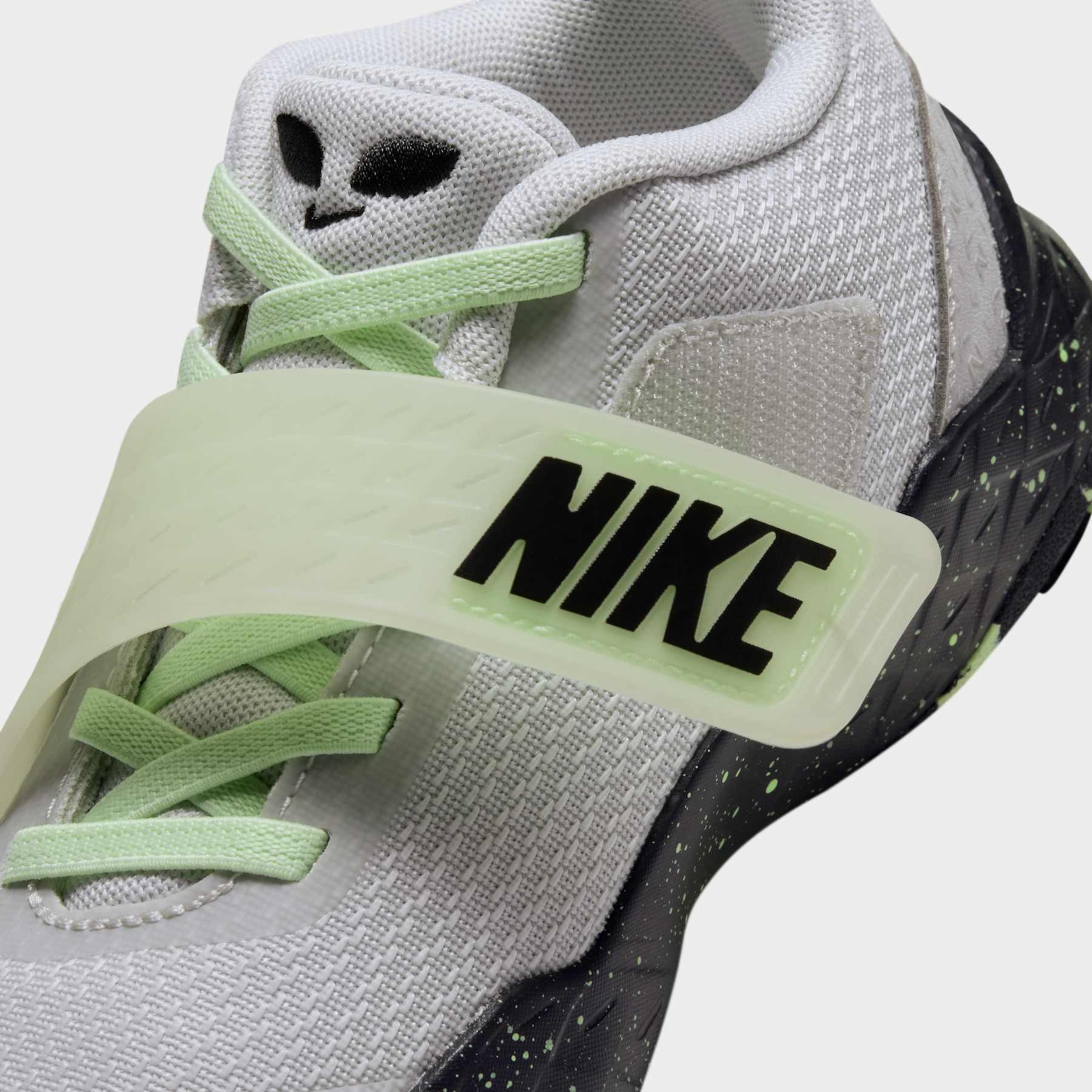 Tênis Nike Team Hustle D 12 SE Infantil - Foto 10