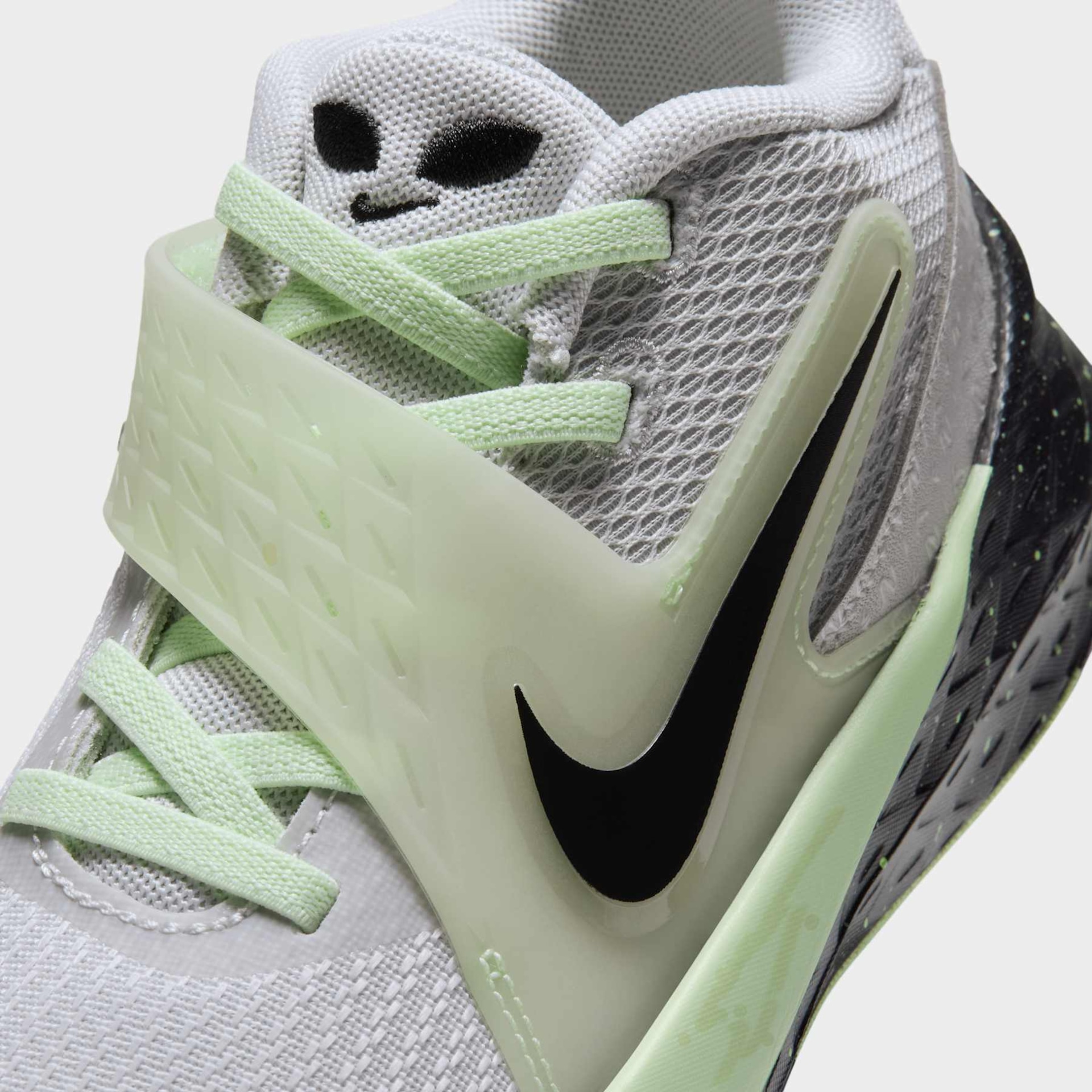 Tênis Nike Team Hustle D 12 SE Infantil - Foto 7