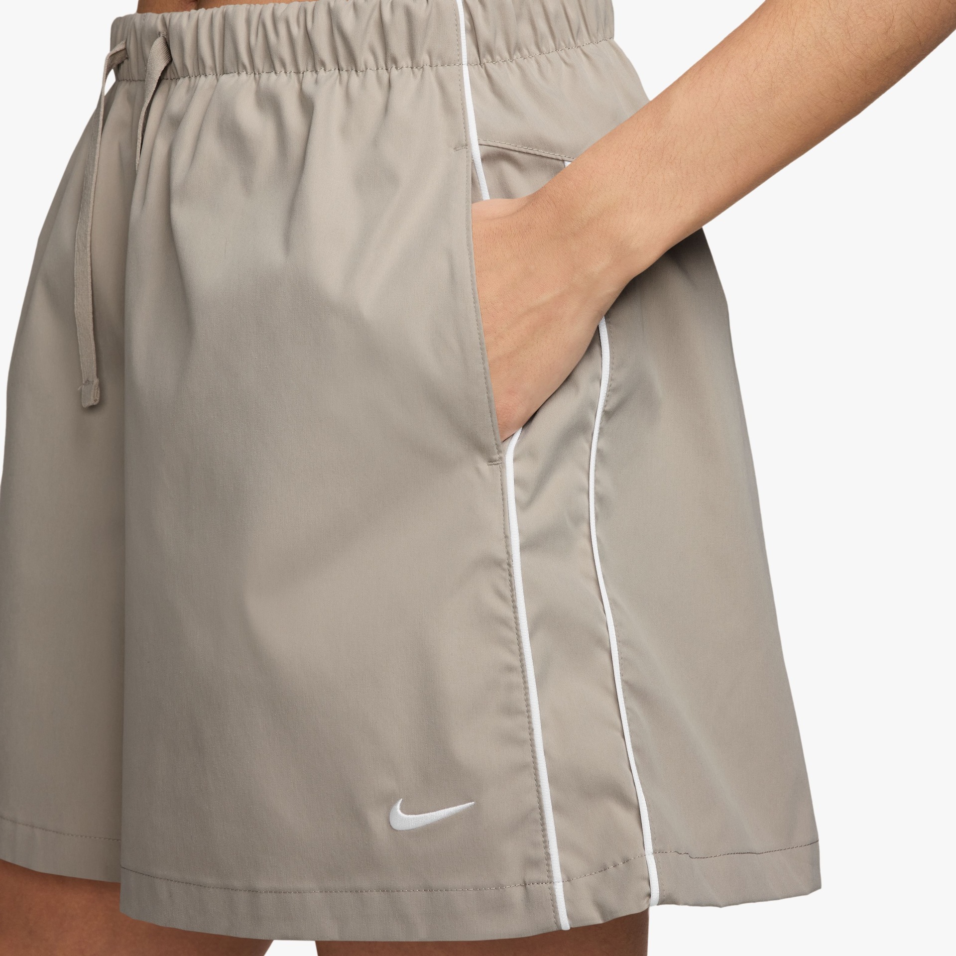 Shorts Nike Essential Feminino - Foto 3