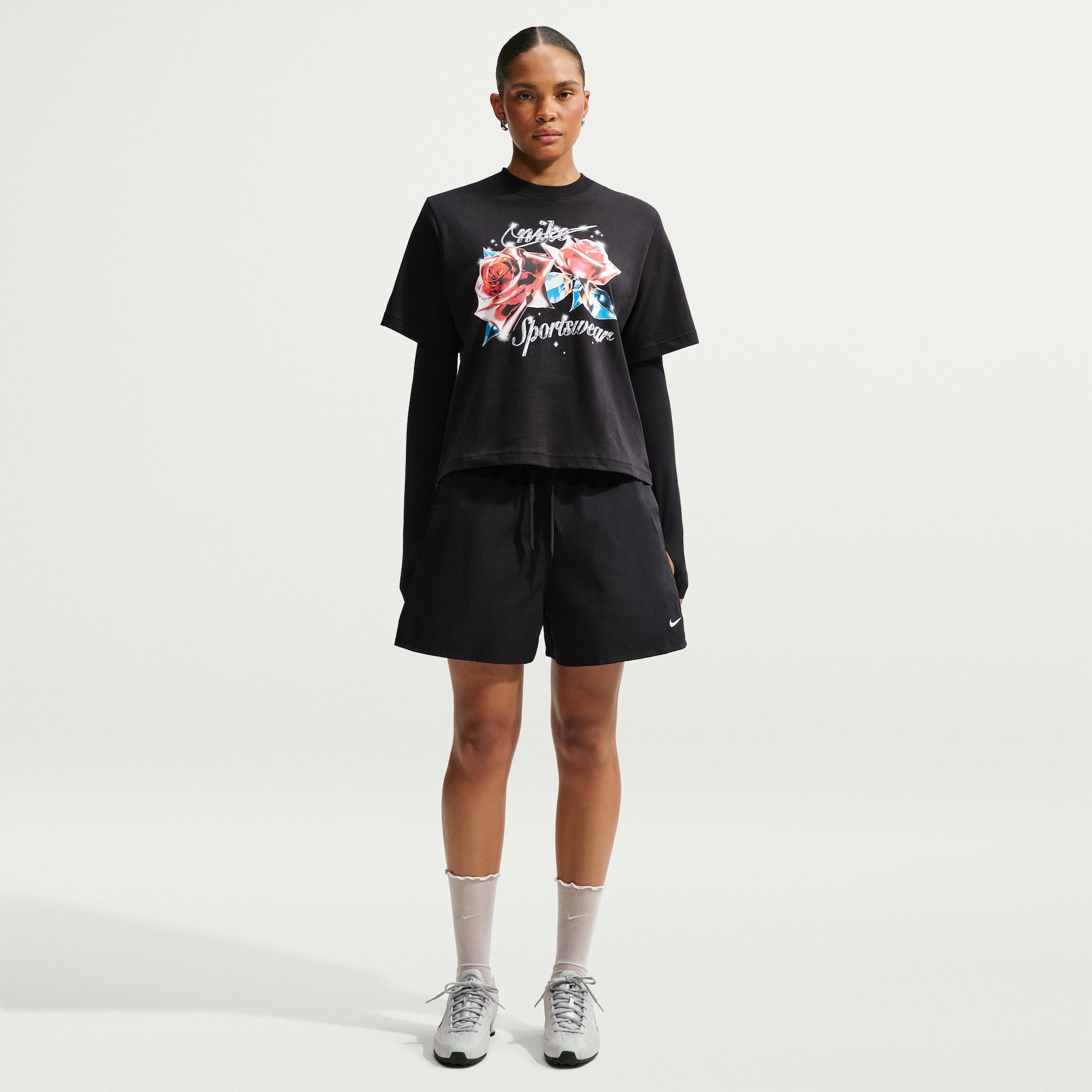 Shorts Nike Essential Feminino - Foto 1