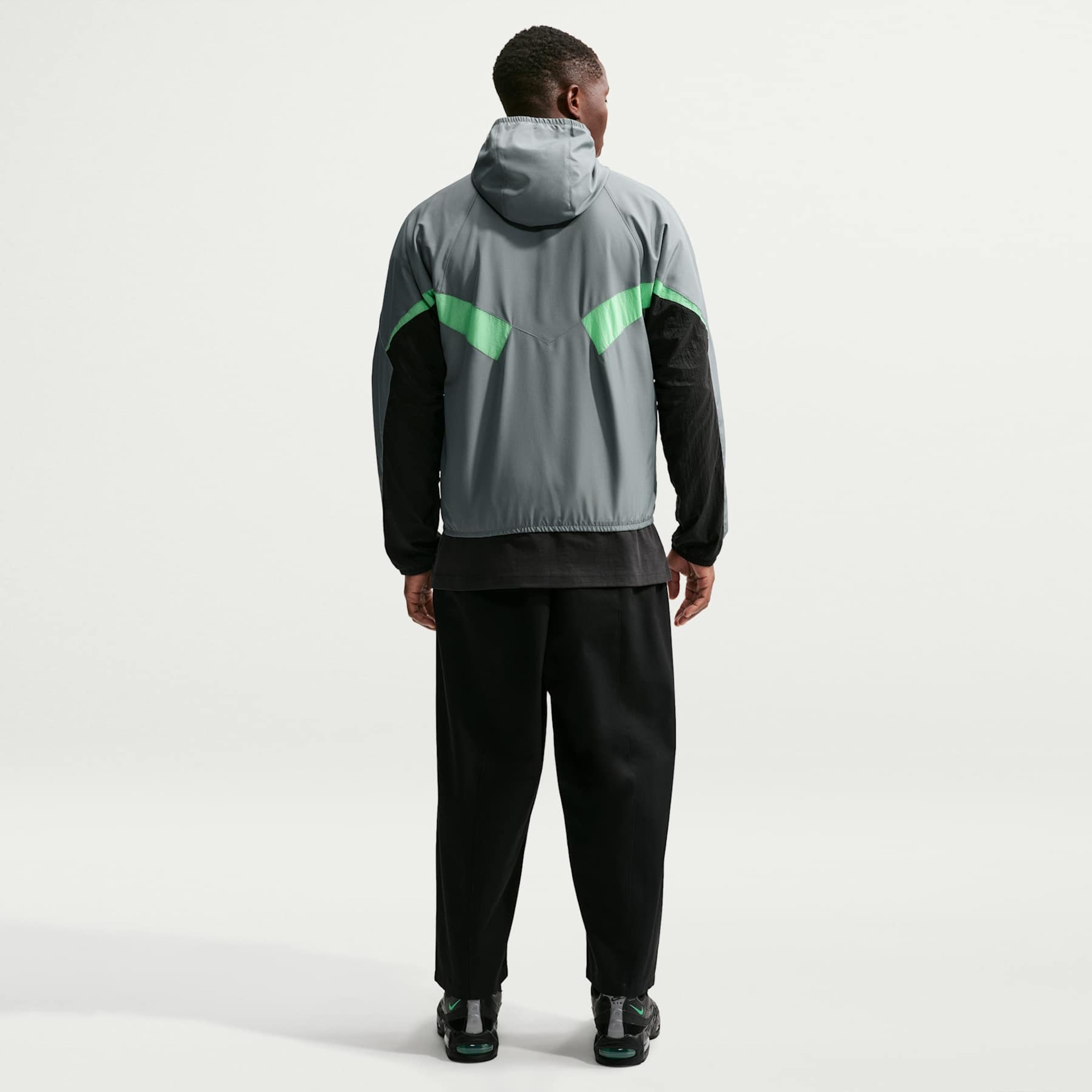Jaqueta Nike Repel Premier Track Masculina - Foto 5