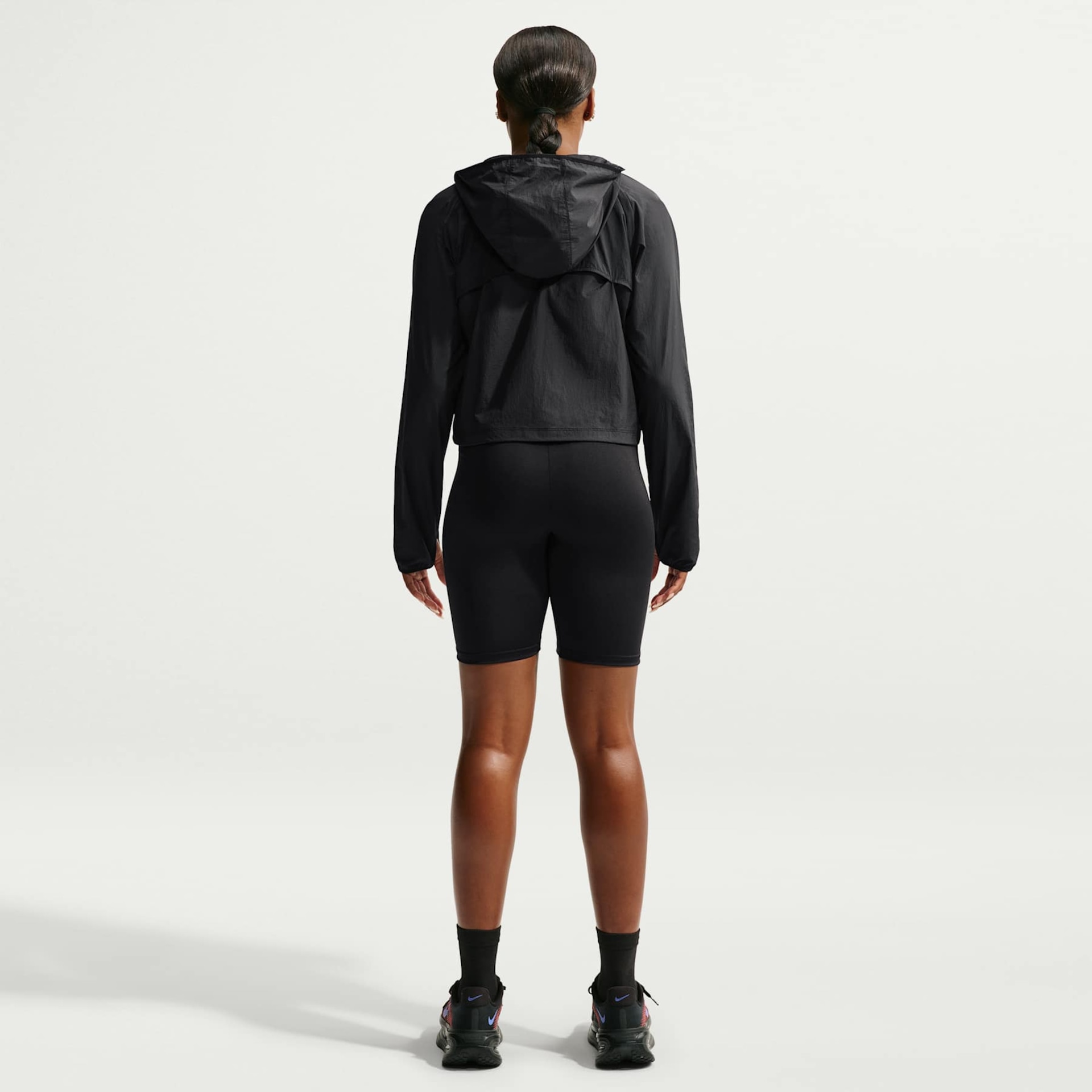 Jaqueta Cropped Nike Boxy Repel Feminina - Foto 5