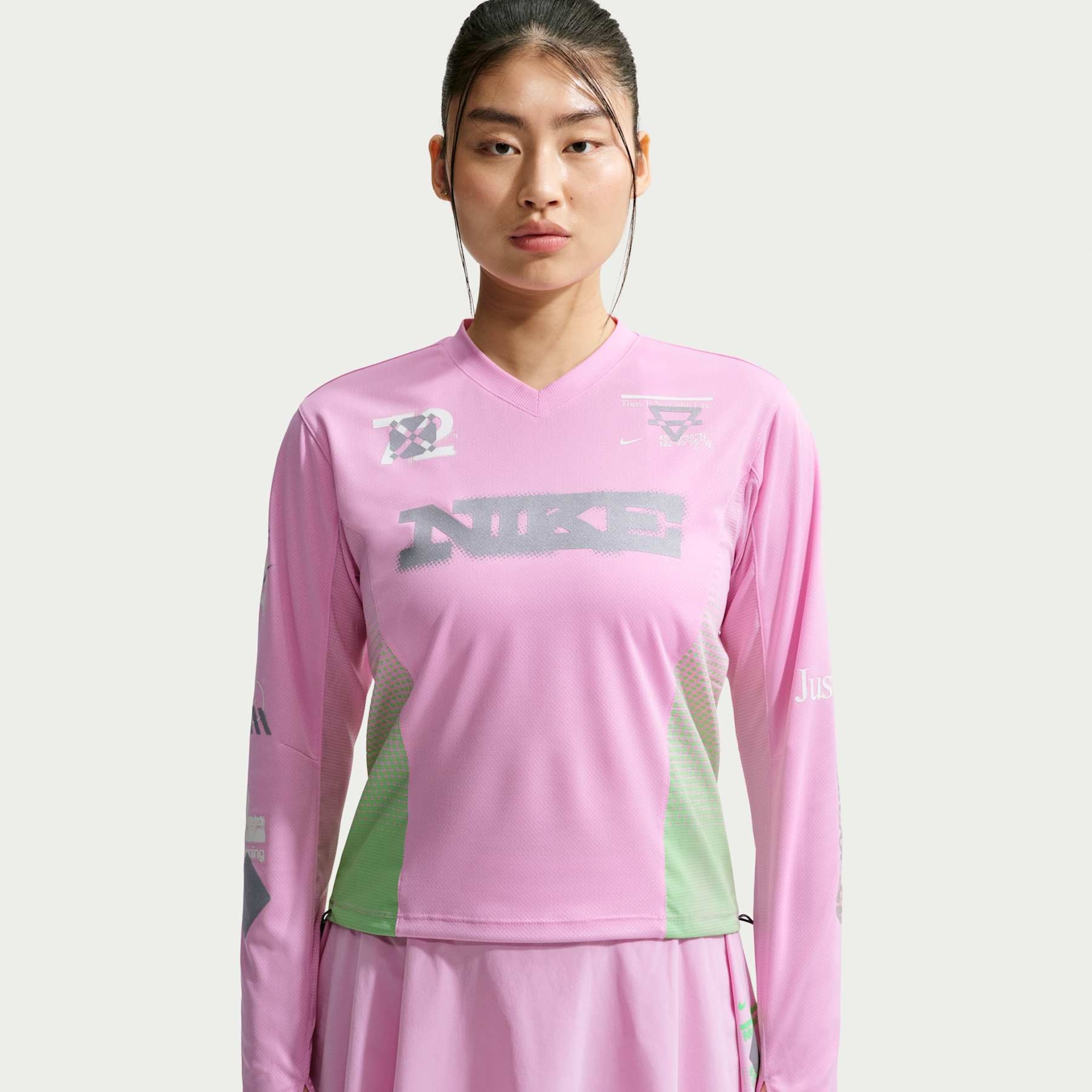 Imagem principal de Camiseta Nike Manga Longa  Swift Jersey Feminina