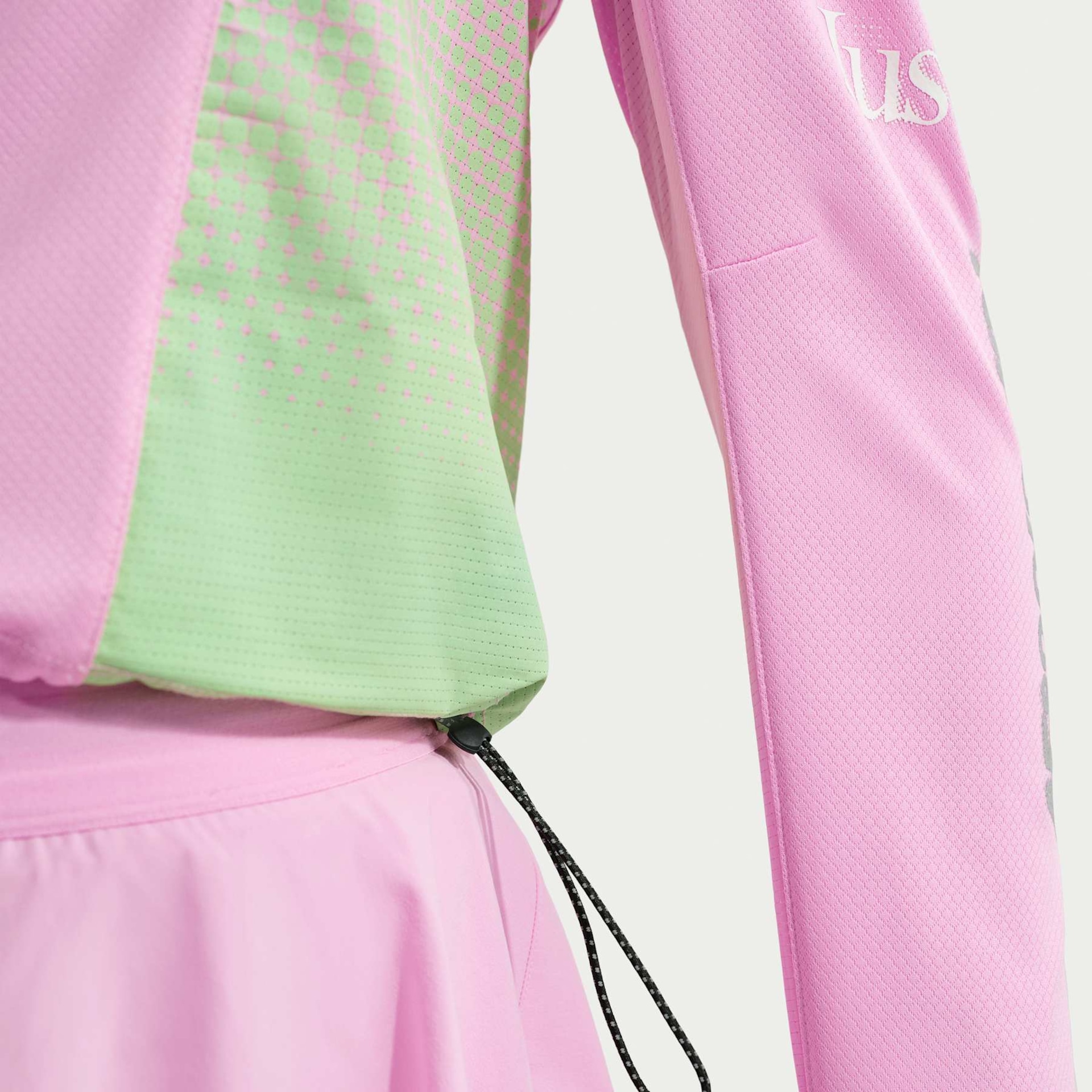 Camiseta Nike Manga Longa  Swift Jersey Feminina - Foto 6