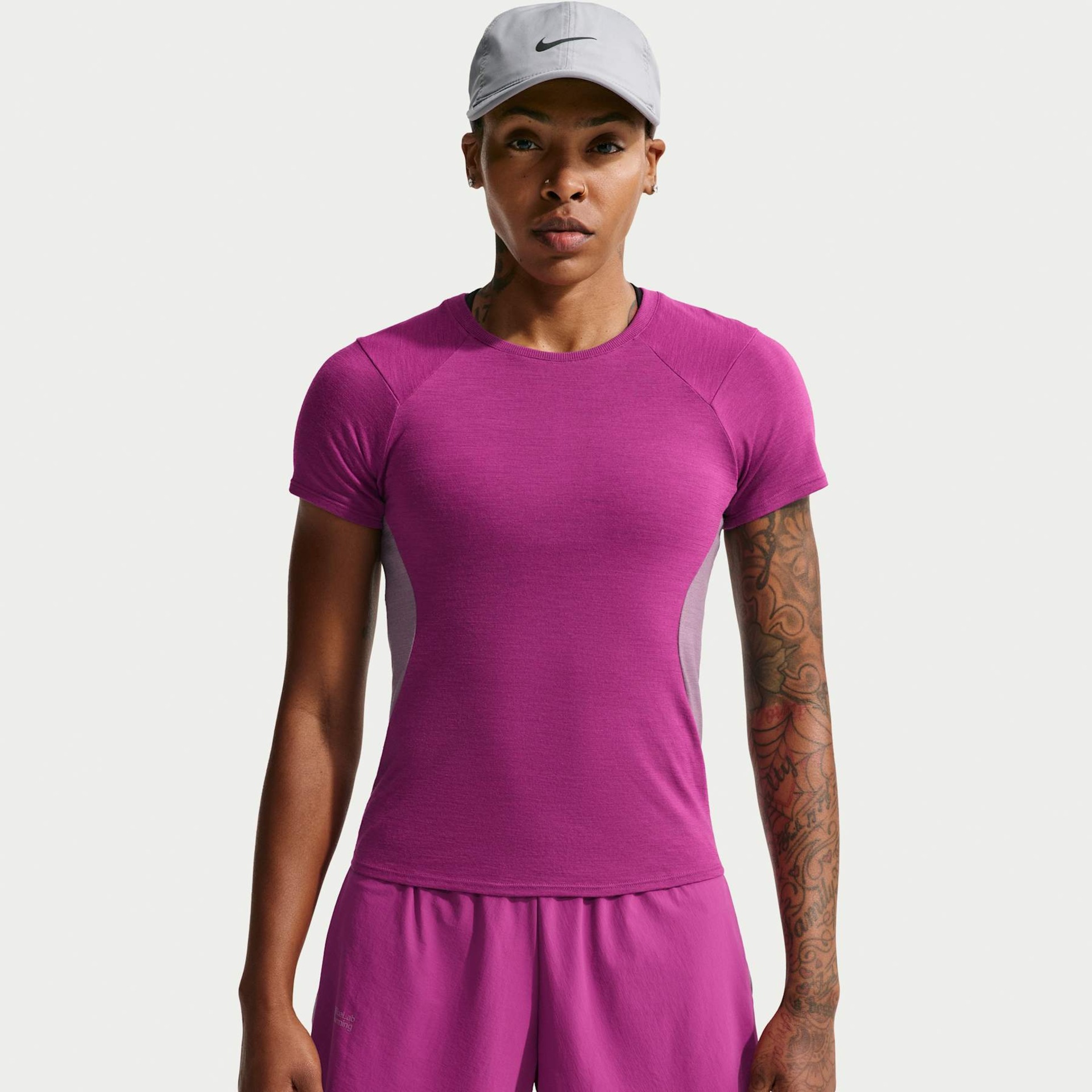 Camiseta Dri-FIT Nike Run Wool Feminina - Foto 1