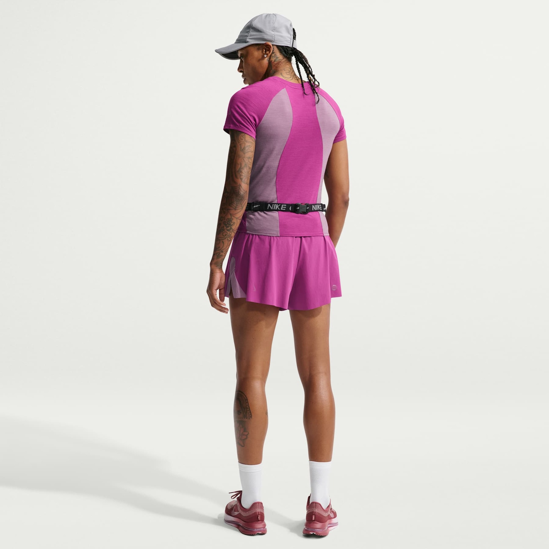 Camiseta Dri-FIT Nike Run Wool Feminina - Foto 5