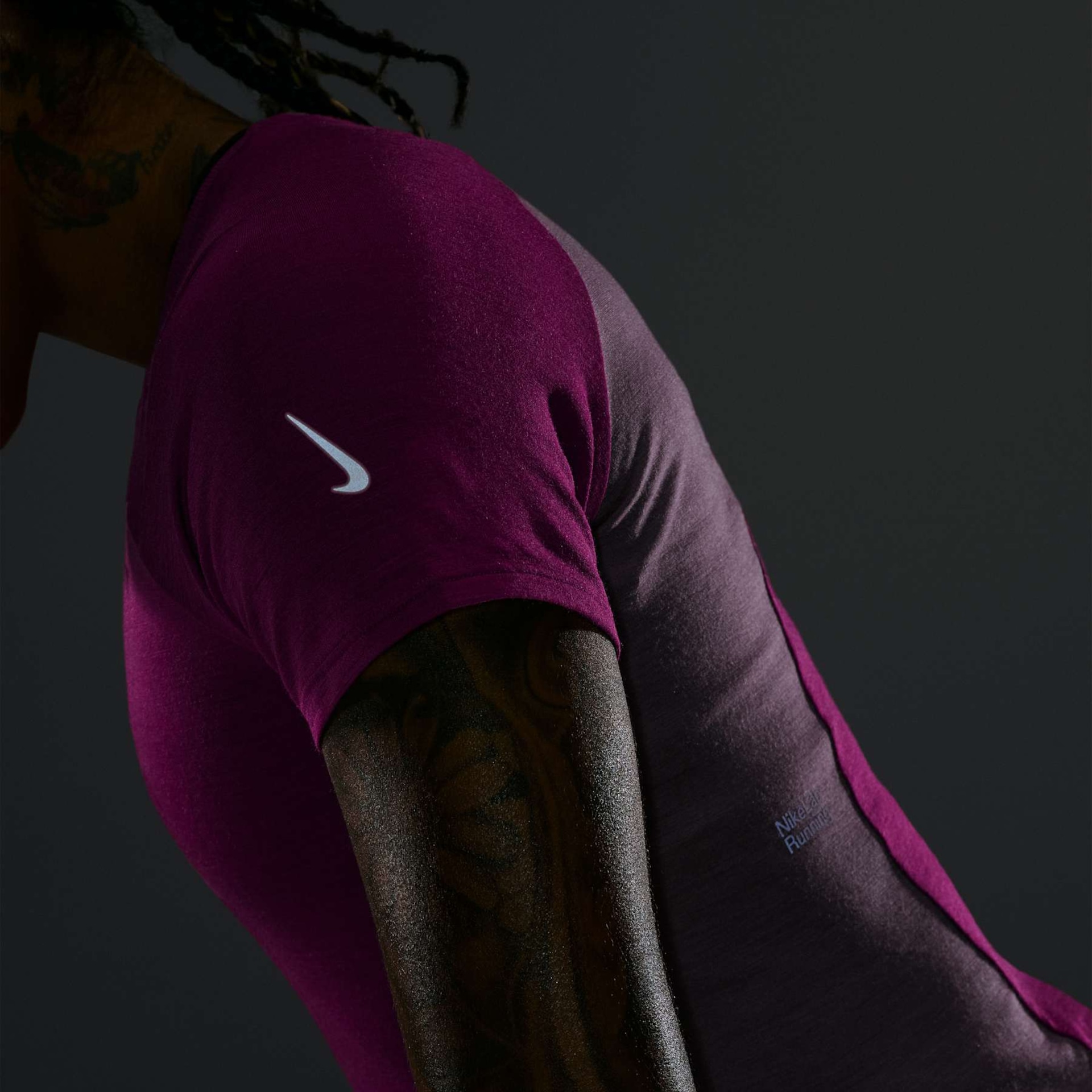 Camiseta Dri-FIT Nike Run Wool Feminina - Foto 6