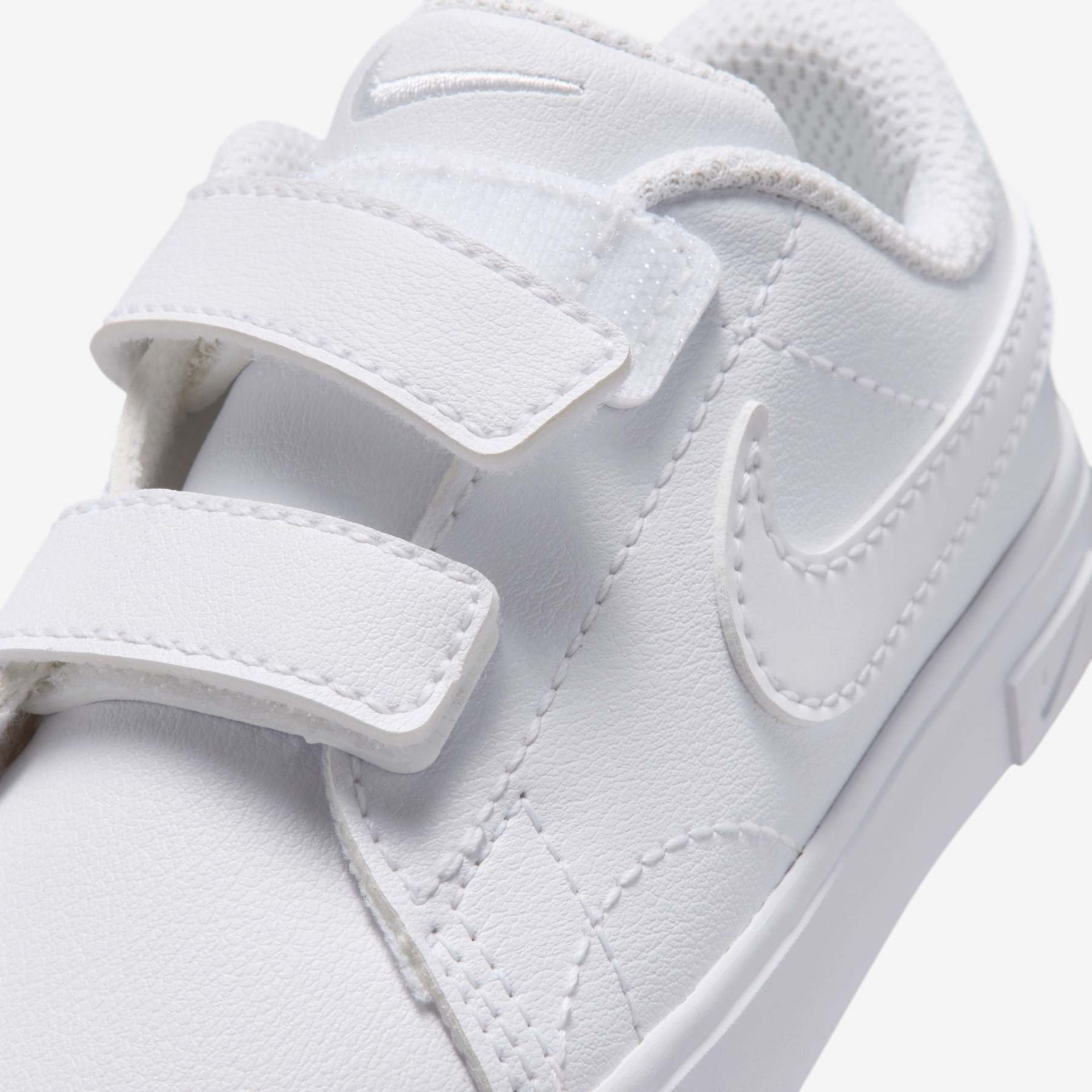Tênis Nike Essential Infantil - Foto 7