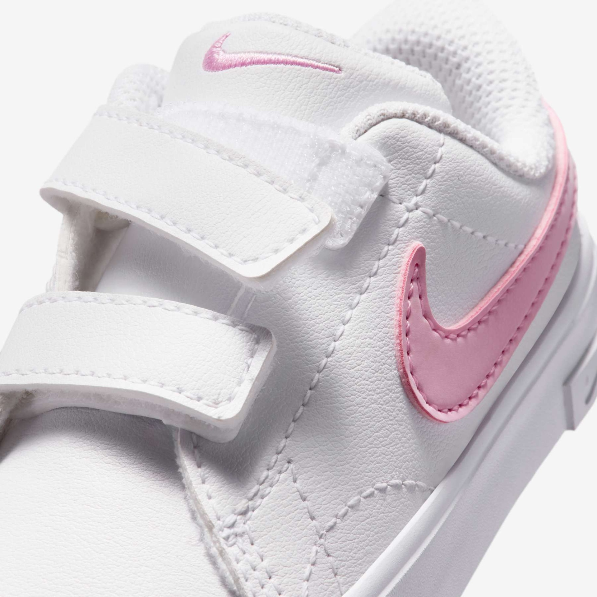 Tênis Nike Essential Infantil - Foto 7